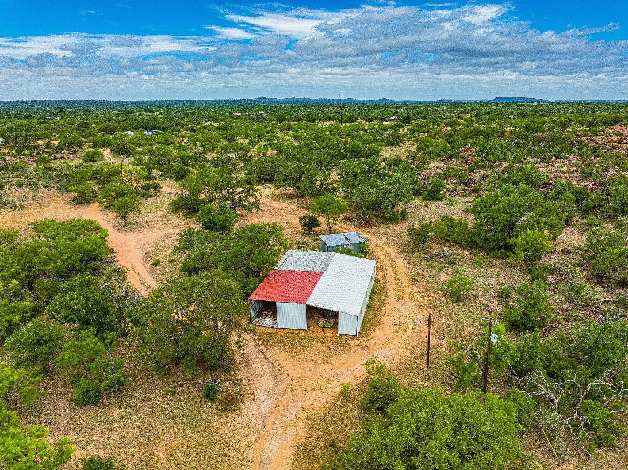 8475 W 29 Highway Property Photo 4