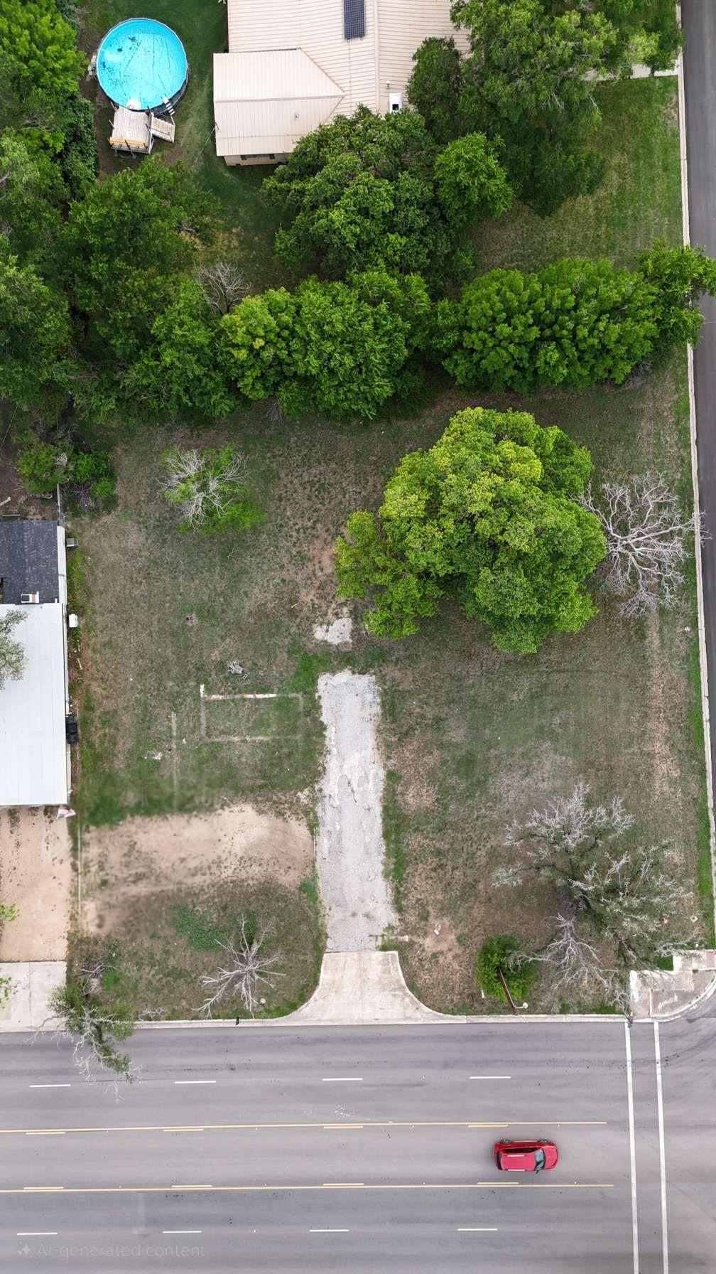 1404 N Water Street Property Photo 2