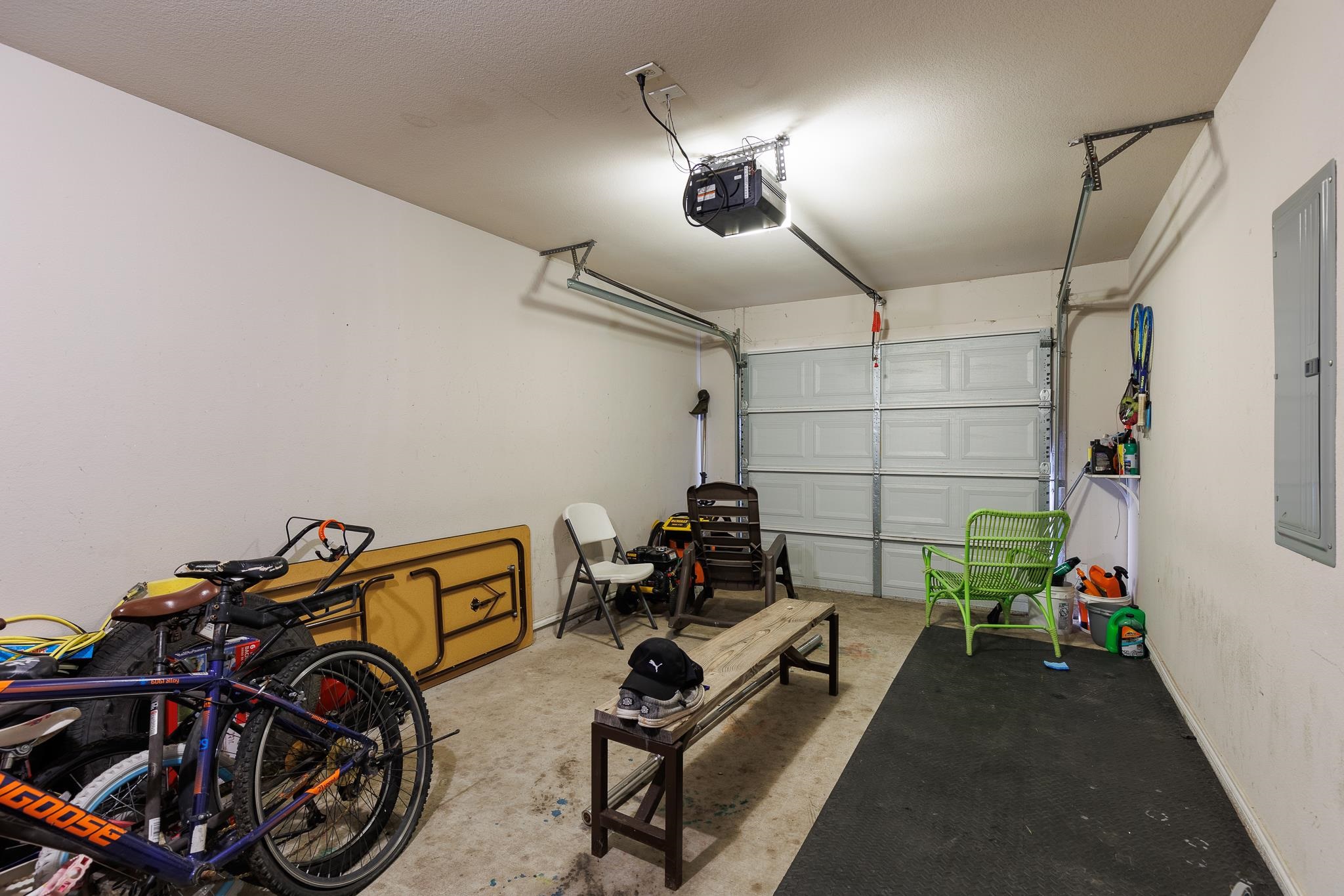 1502 N Claremont Circle Property Photo 10