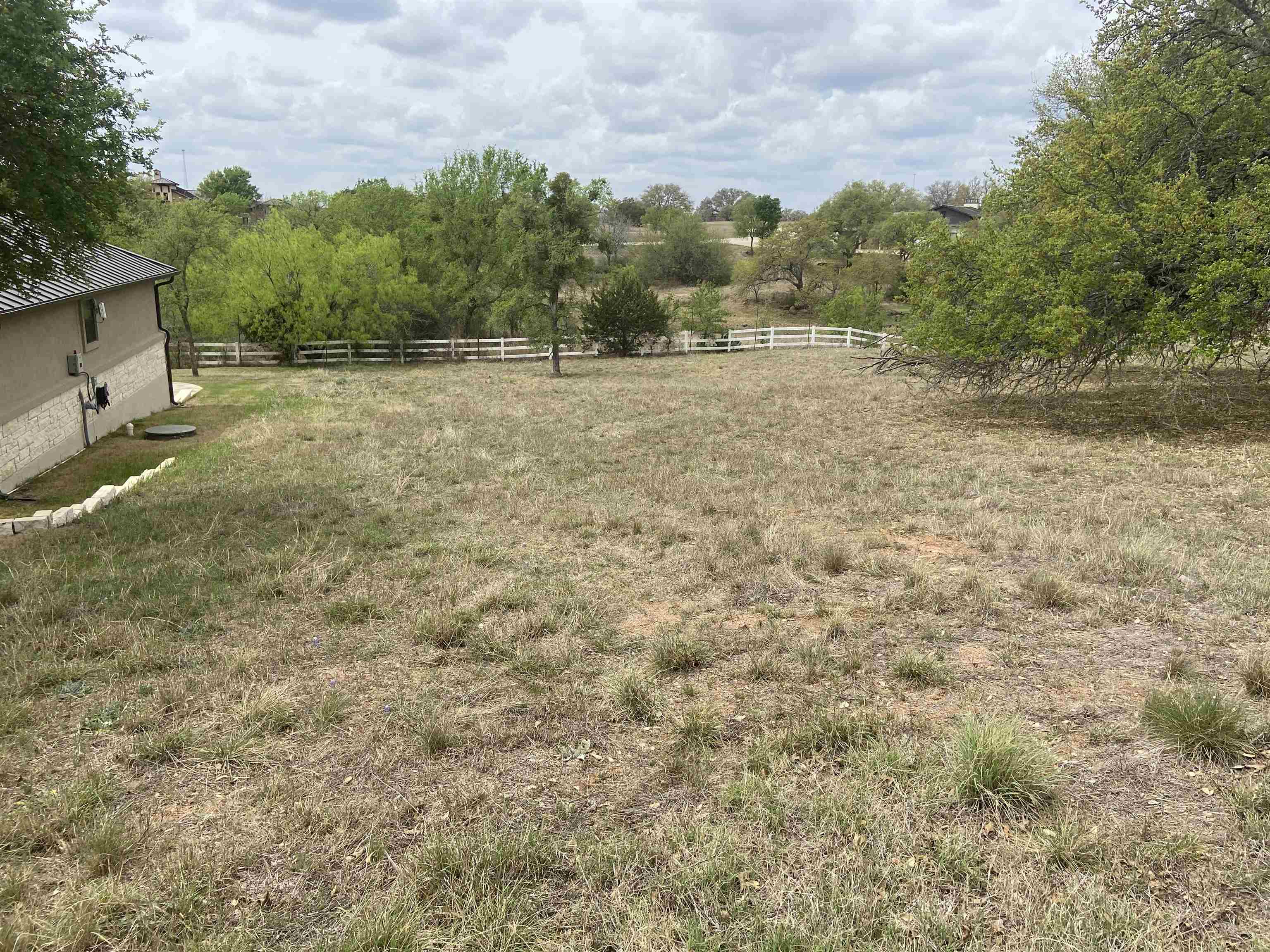 W12030 Cats Eye Property Photo 2
