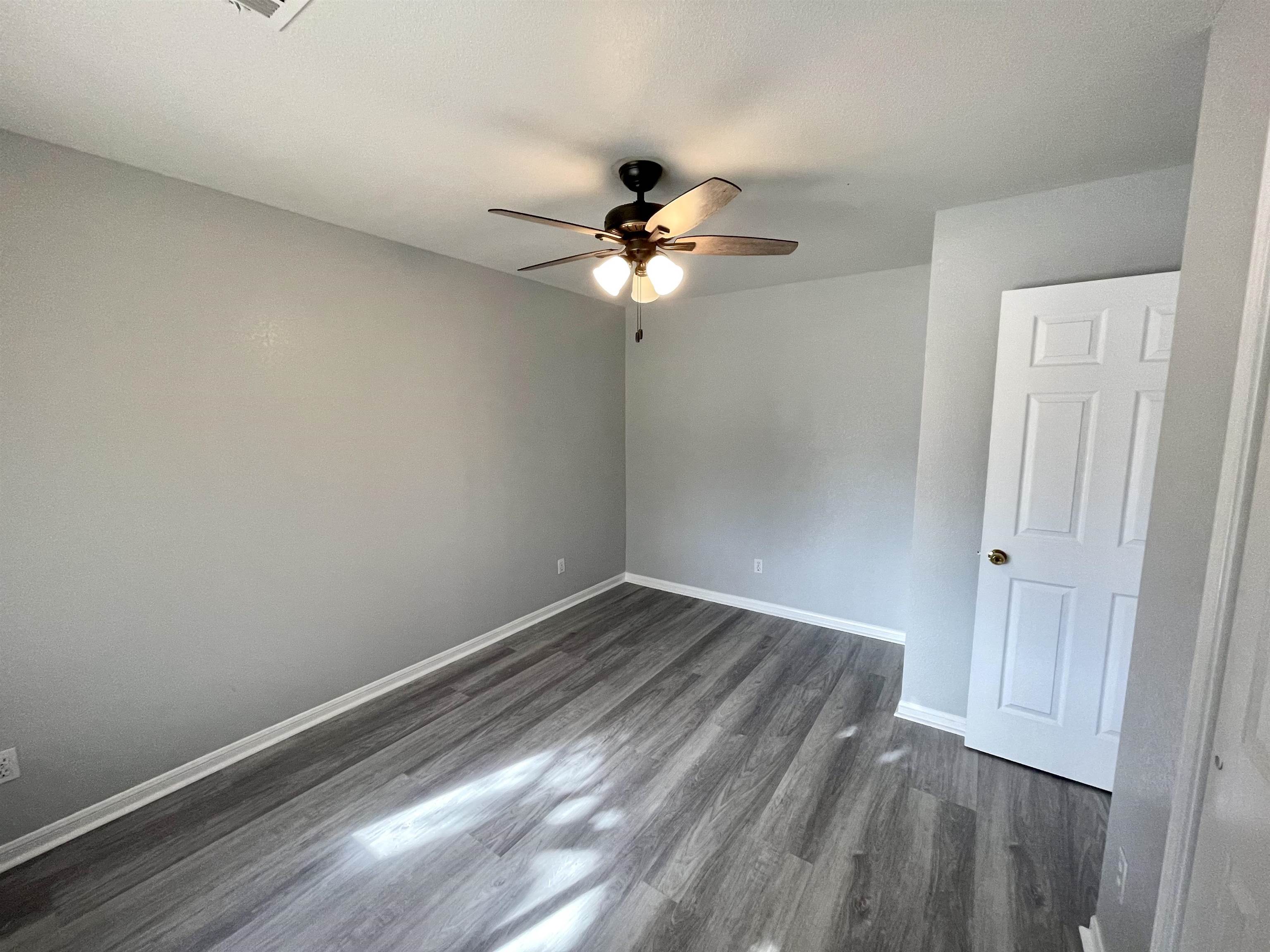 210 Skyline Drive Property Photo 11