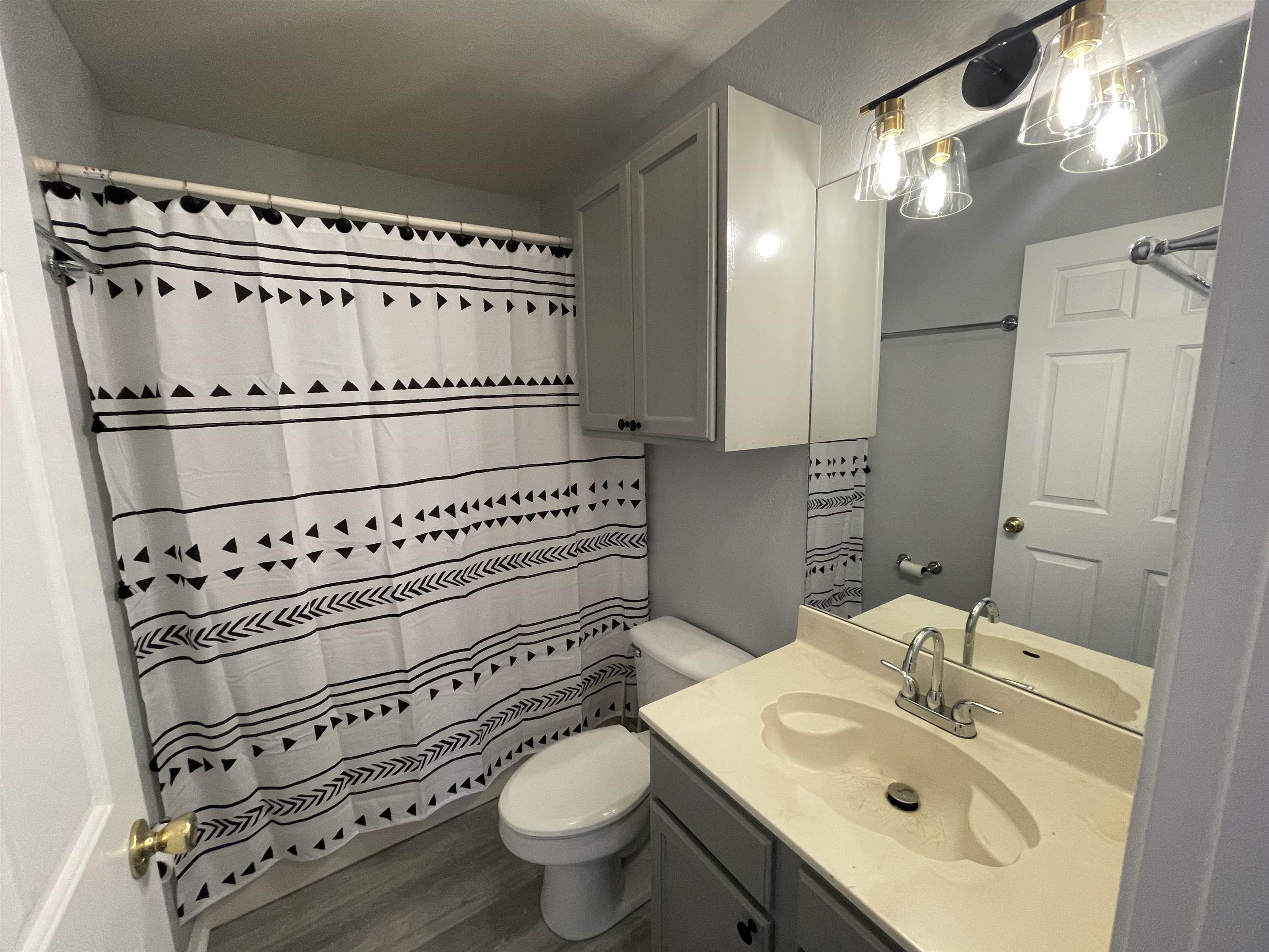 210 Skyline Drive Property Photo 12