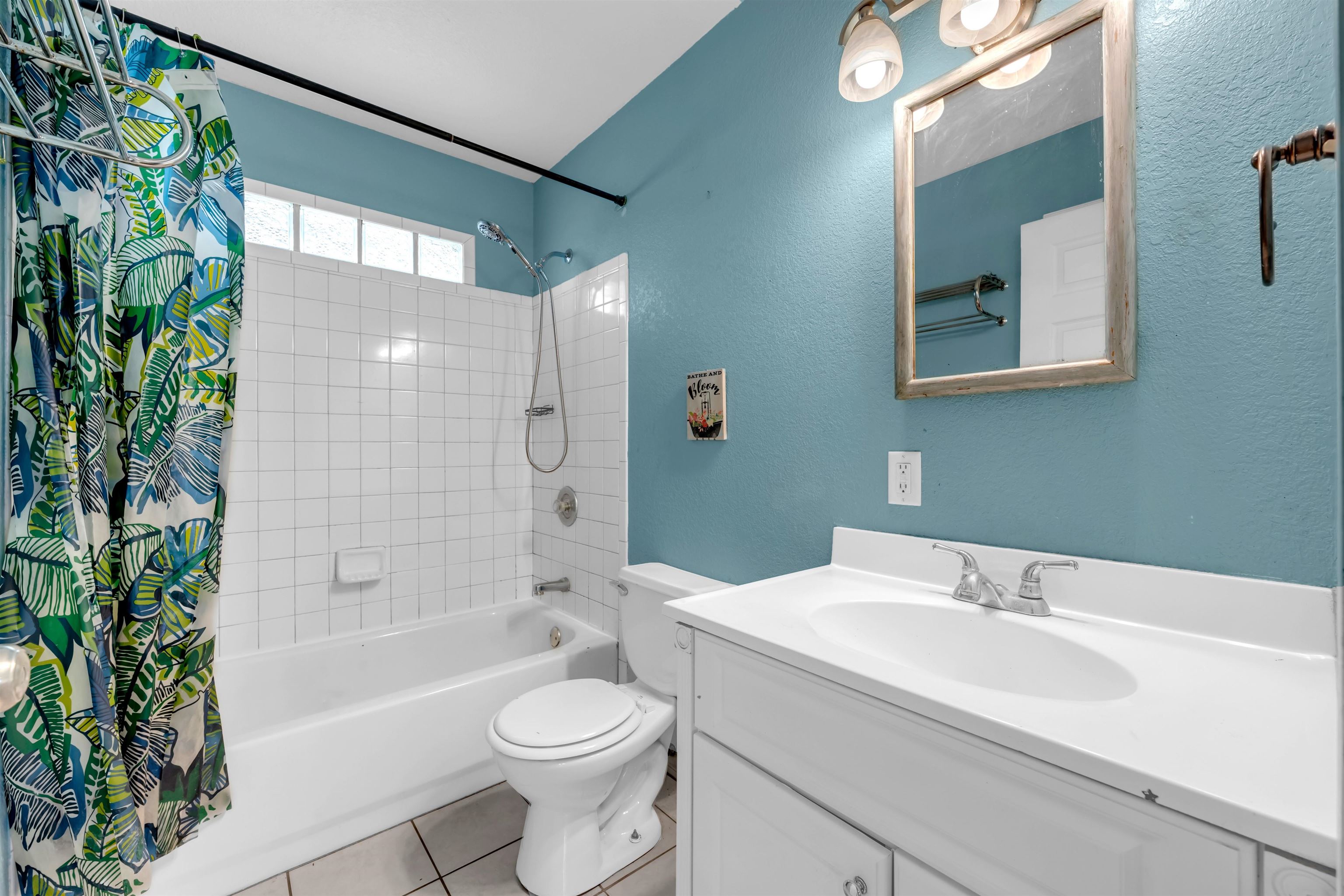 306 Avenue D Property Photo 15