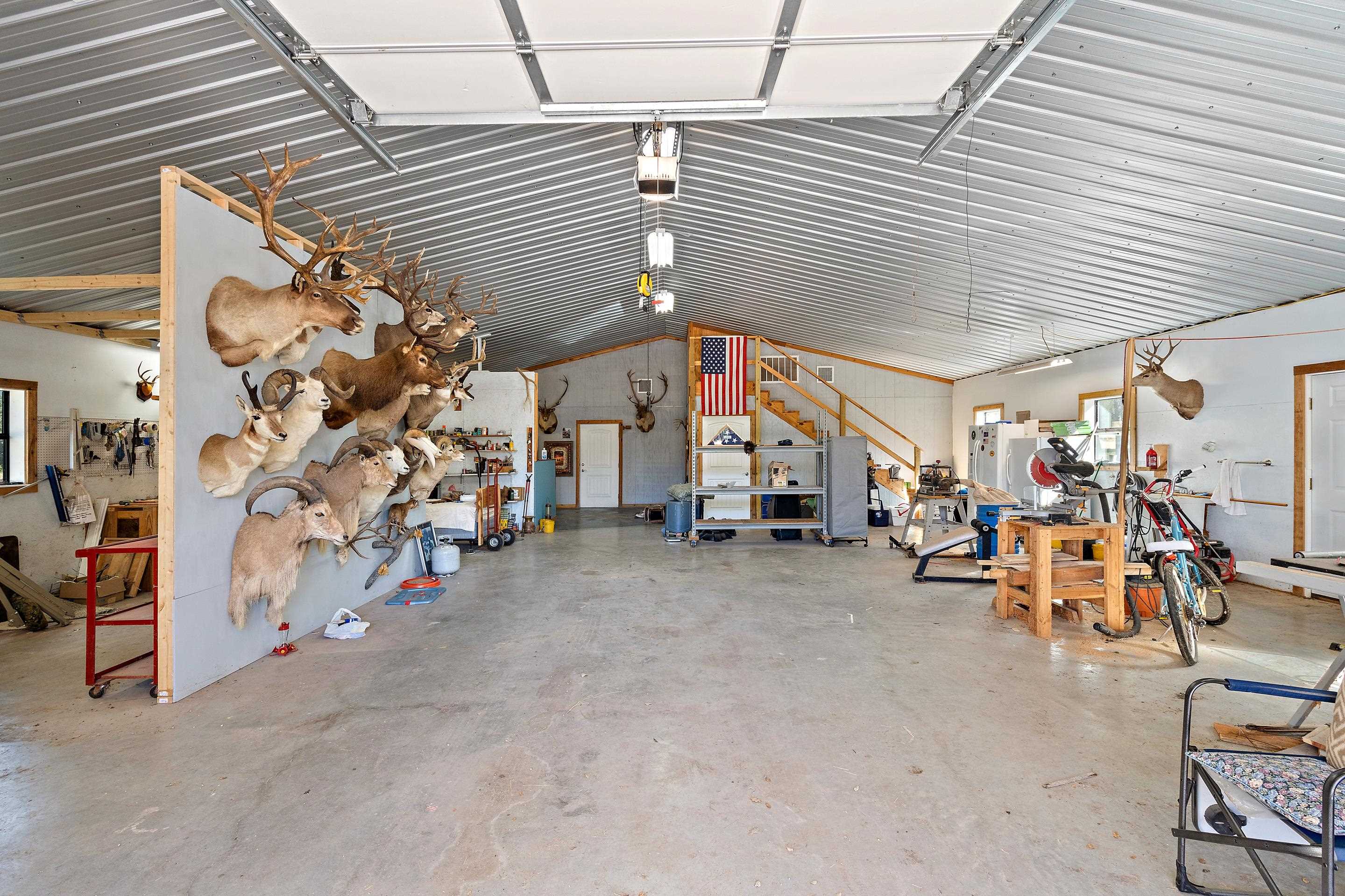 1145 Flat Creek Rd Property Photo 8