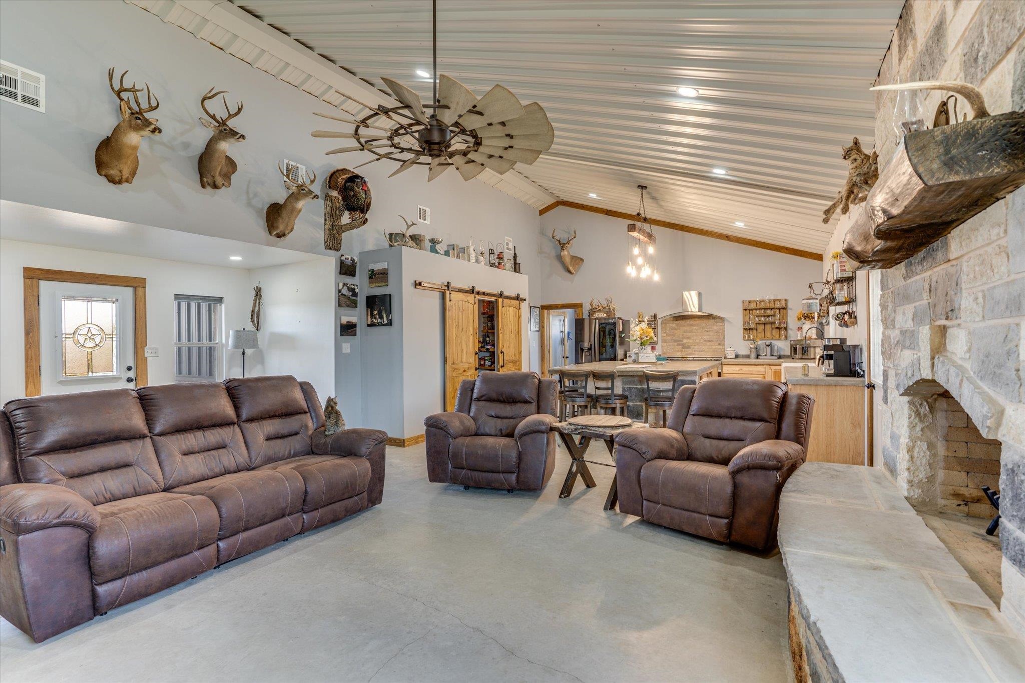 5450 Cr 202 Property Photo 4