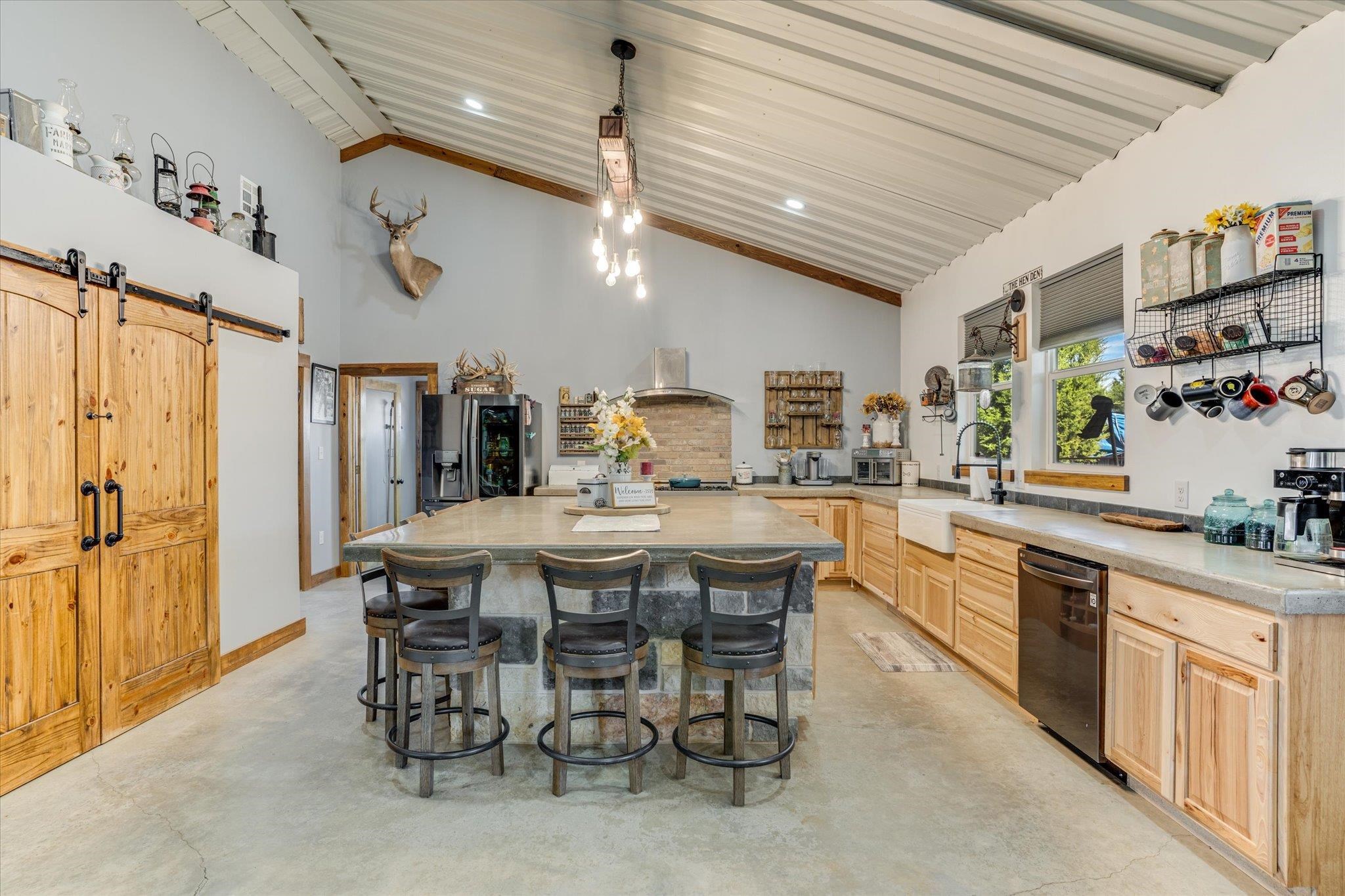 5450 Cr 202 Property Photo 5