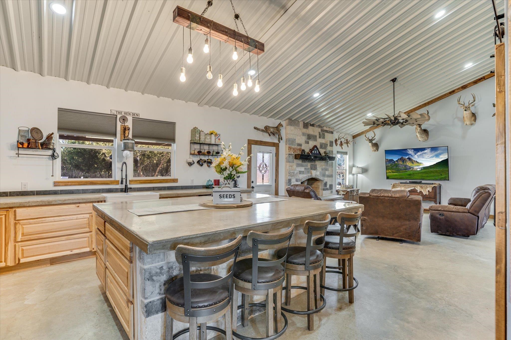 5450 Cr 202 Property Photo 7