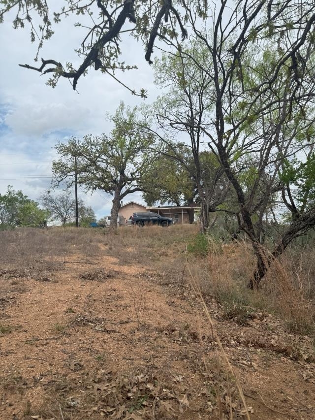 489 Oakhill Dr Property Photo 2