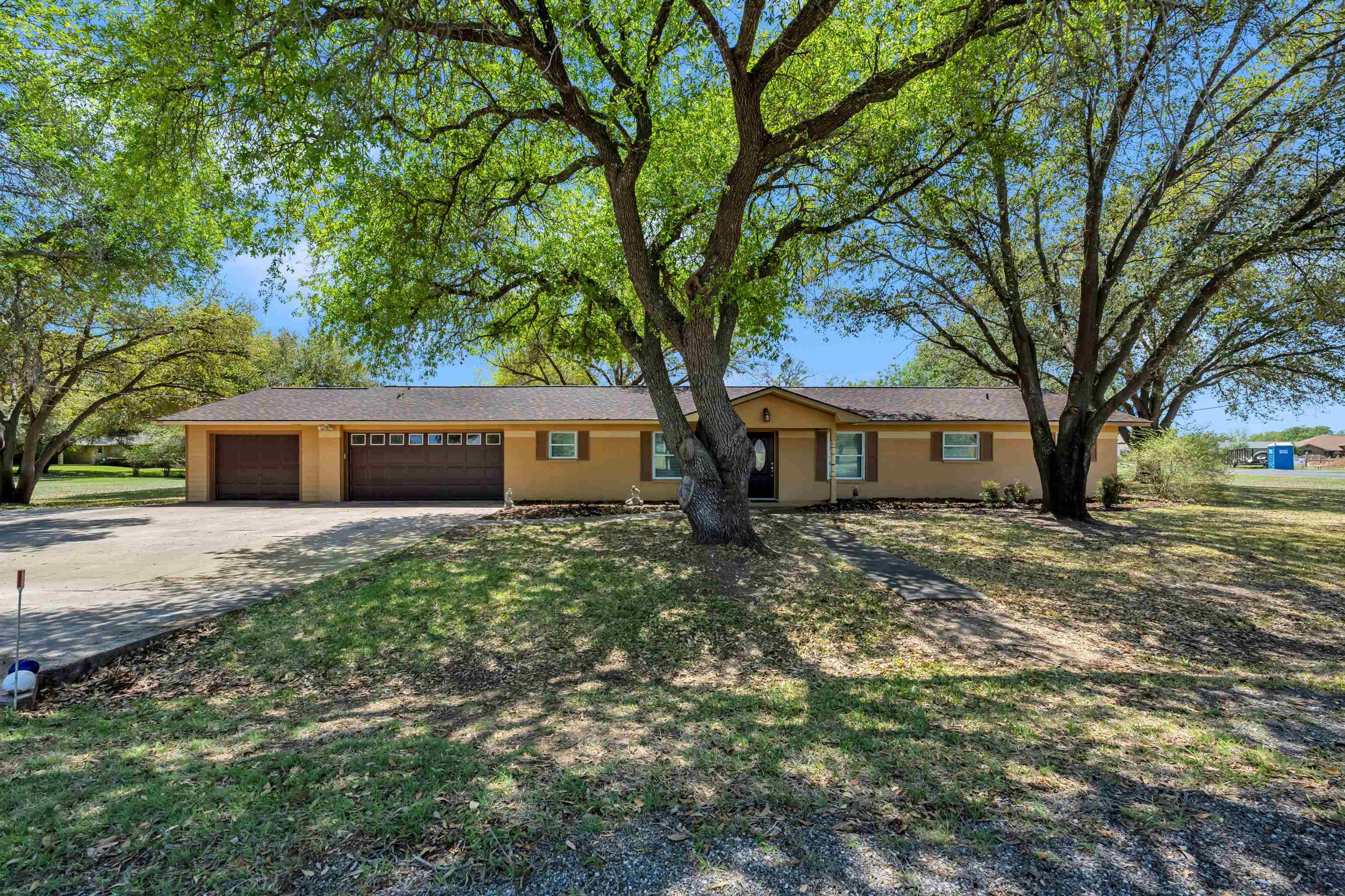 201 W Heron Property Photo 1
