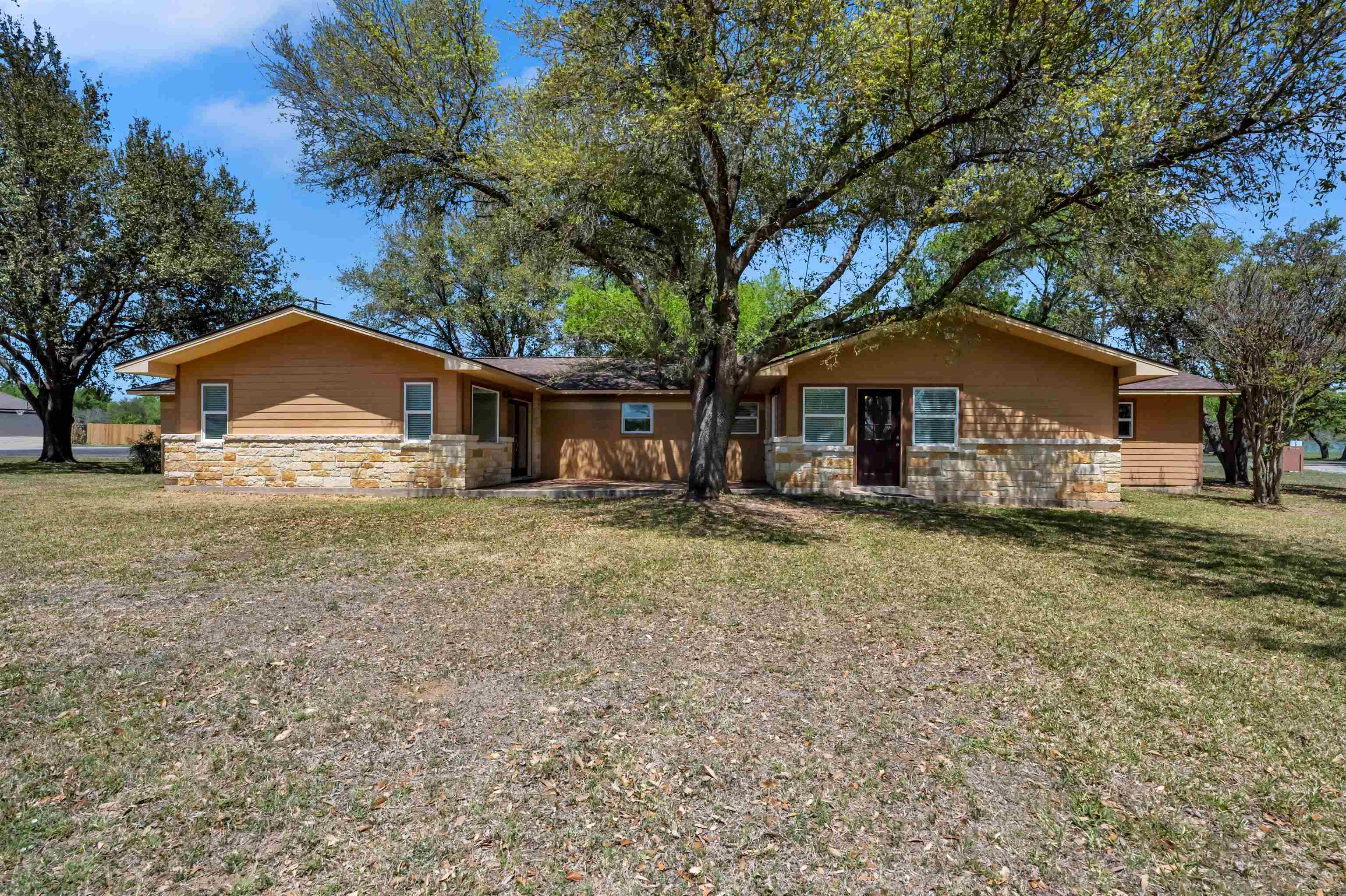 201 W Heron Property Photo 4