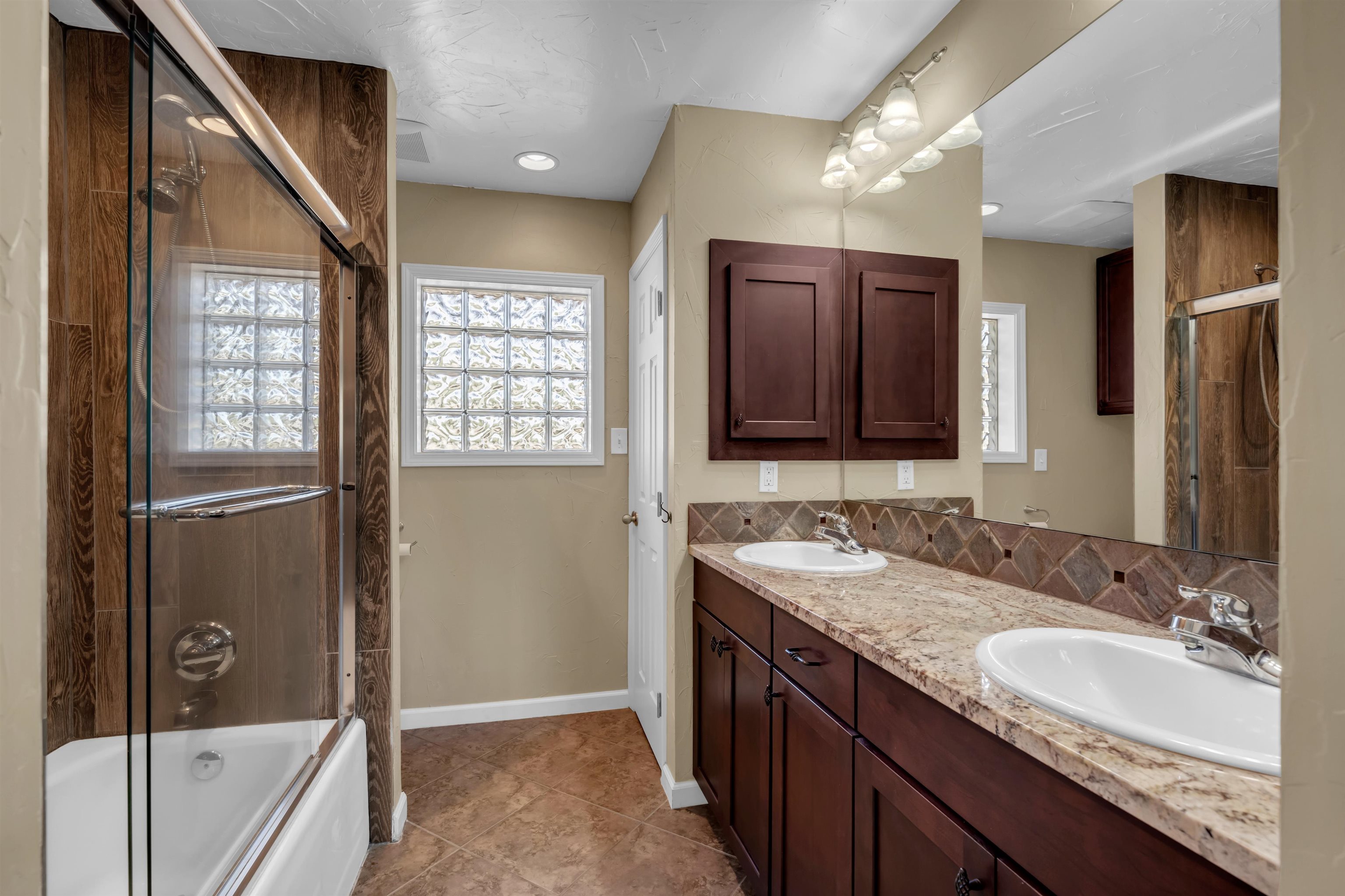 201 W Heron Property Photo 17