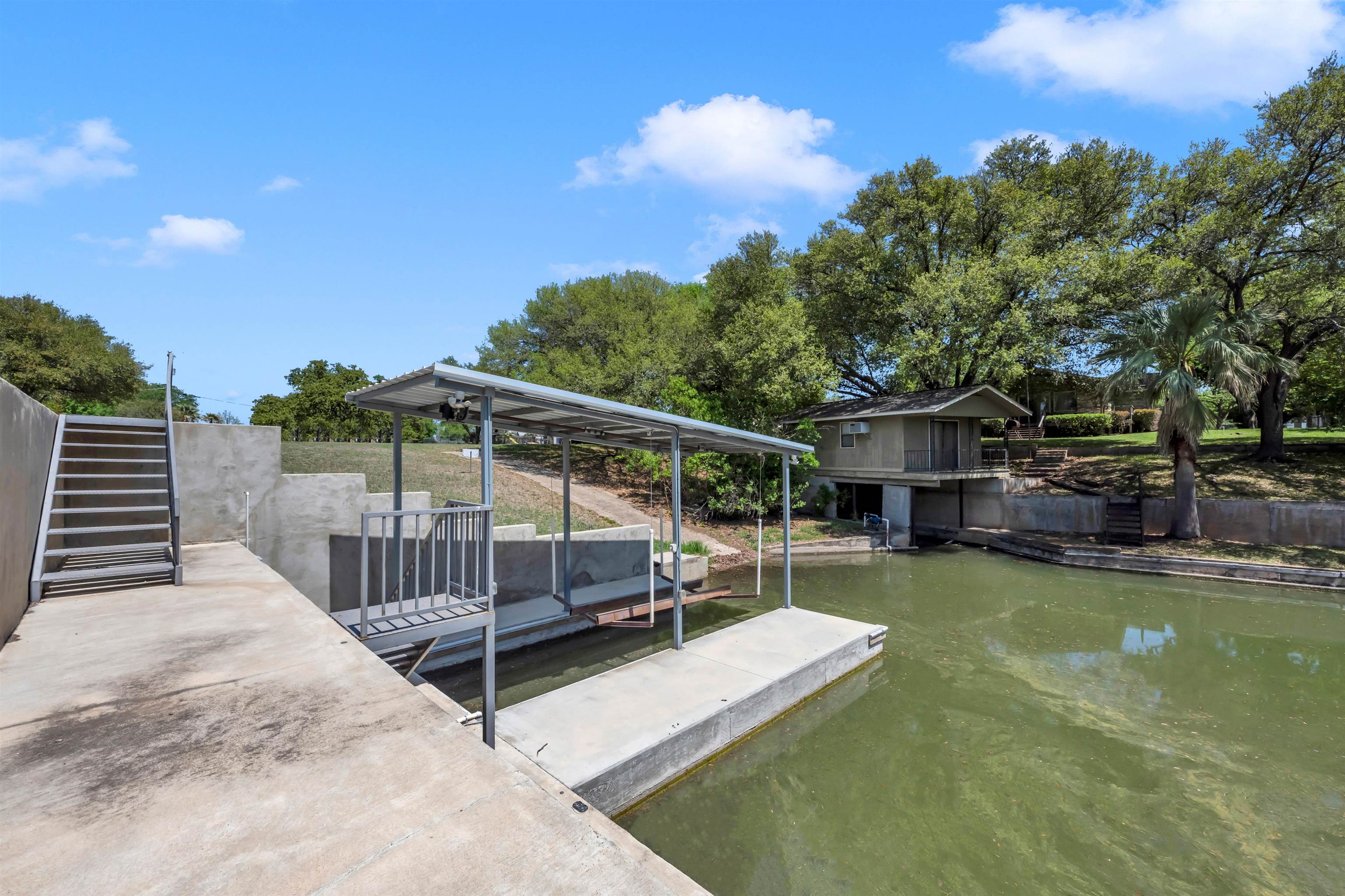201 W Heron Property Photo 22