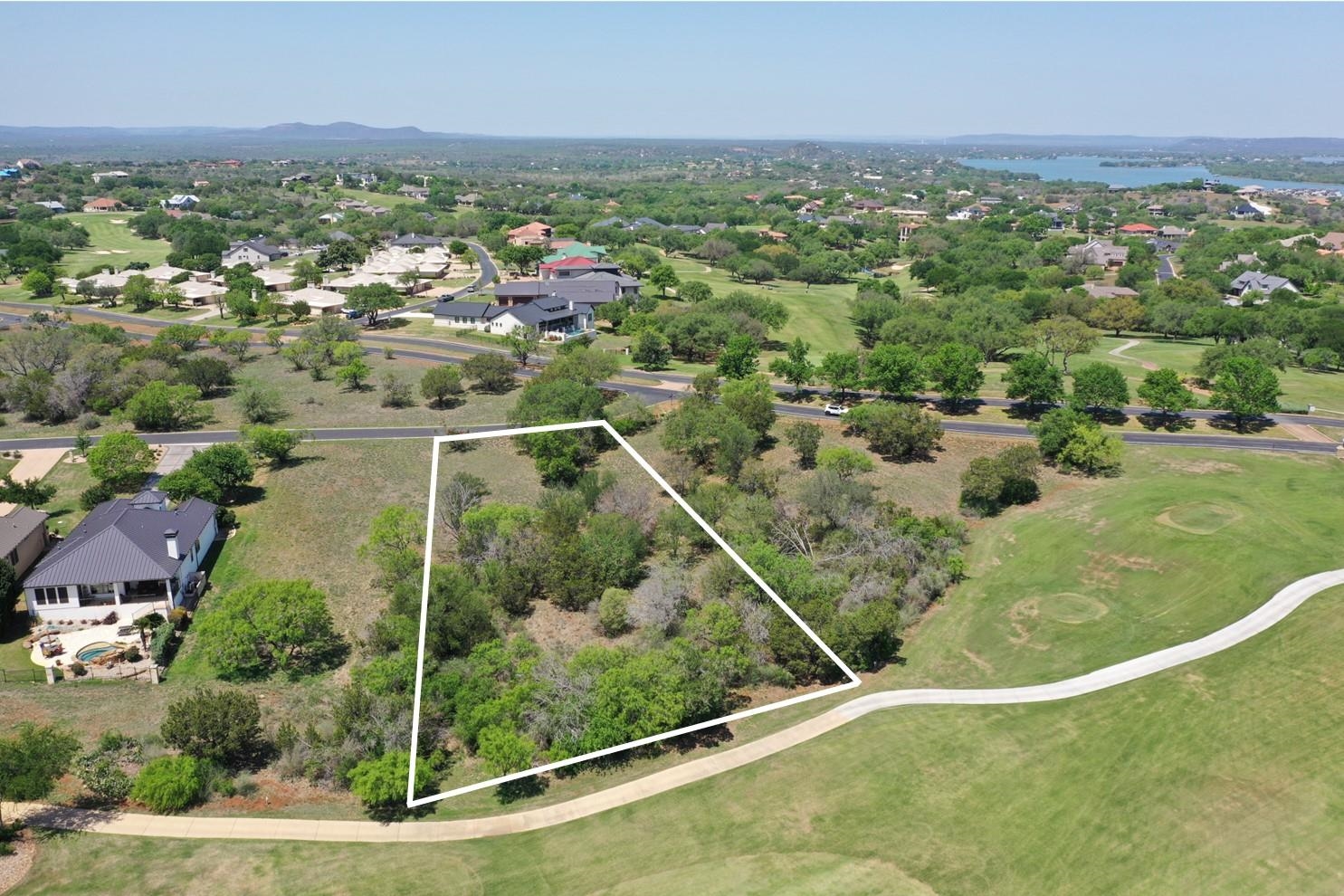 W9026 Sunshine Property Photo 1