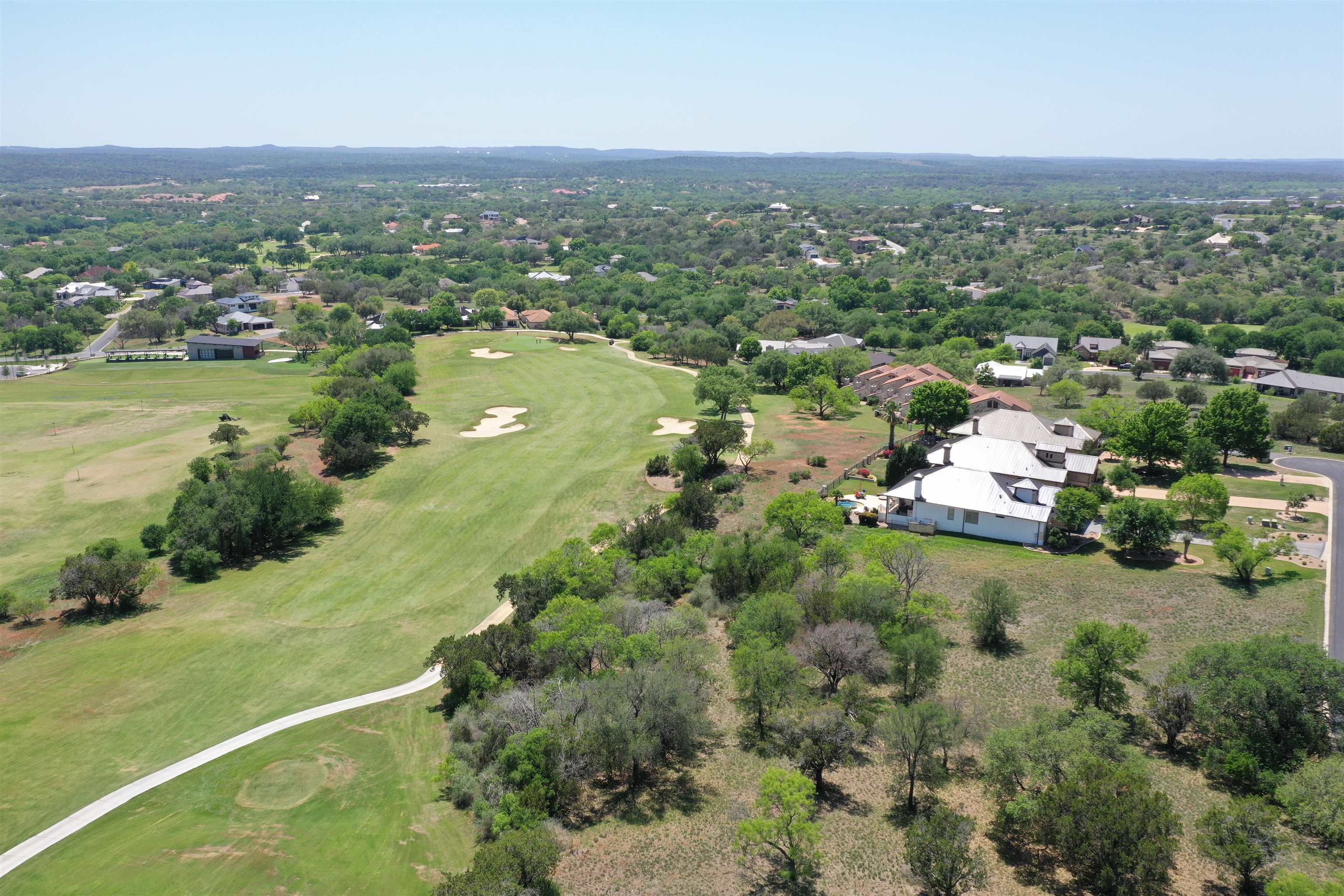 W9026 Sunshine Property Photo 10
