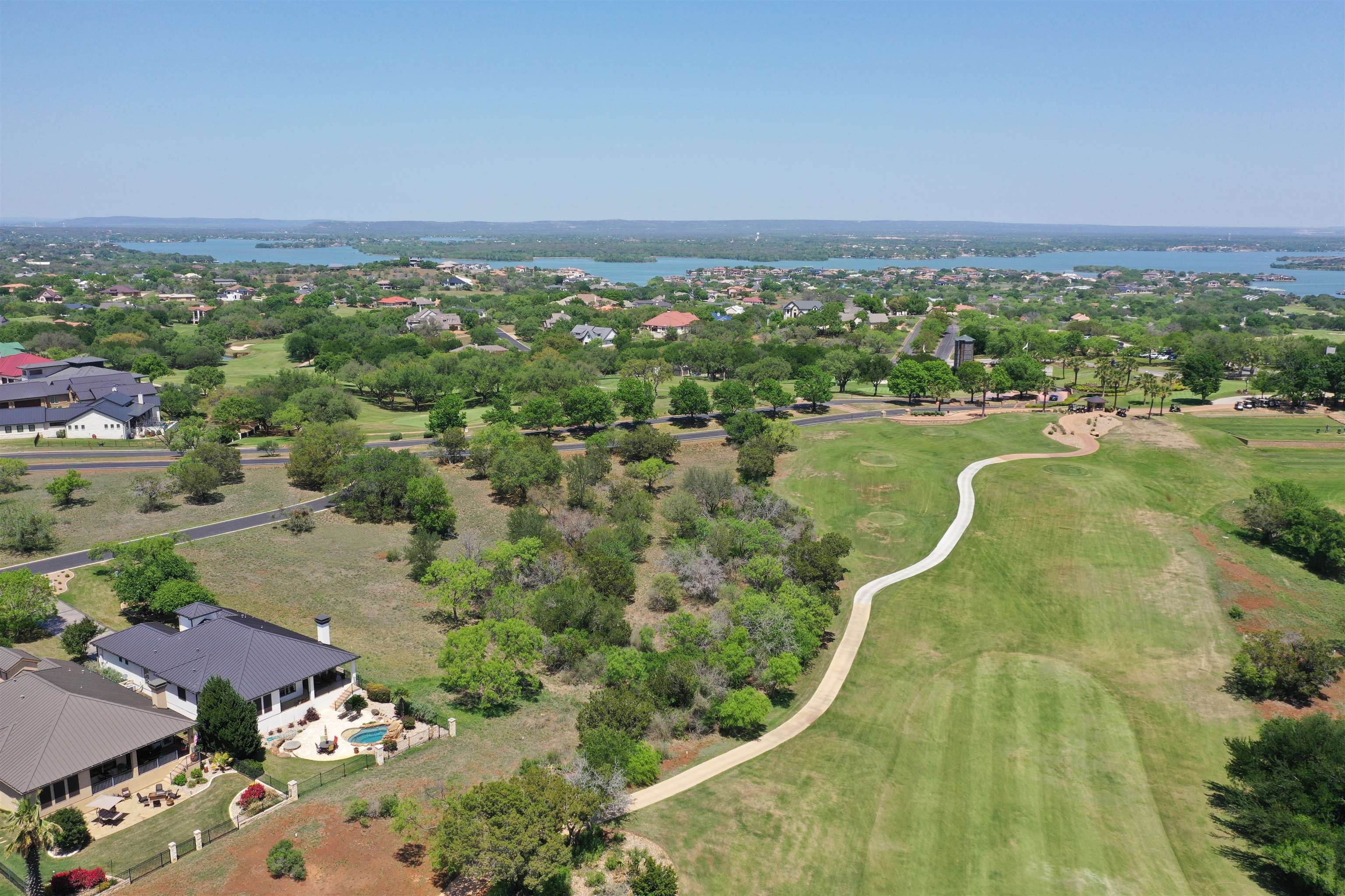 W9026 Sunshine Property Photo 14