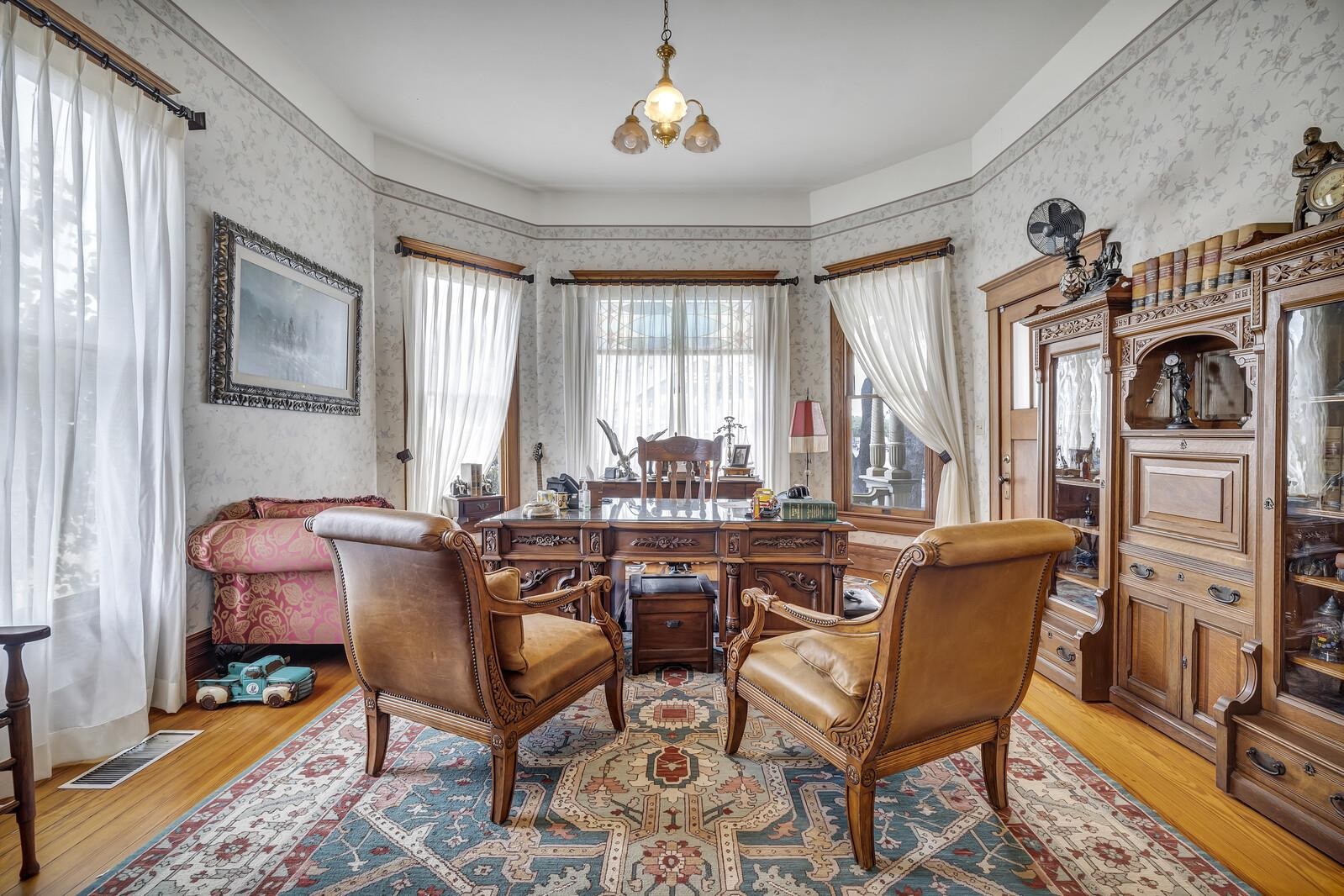 606 S Key Avenue Property Photo 12