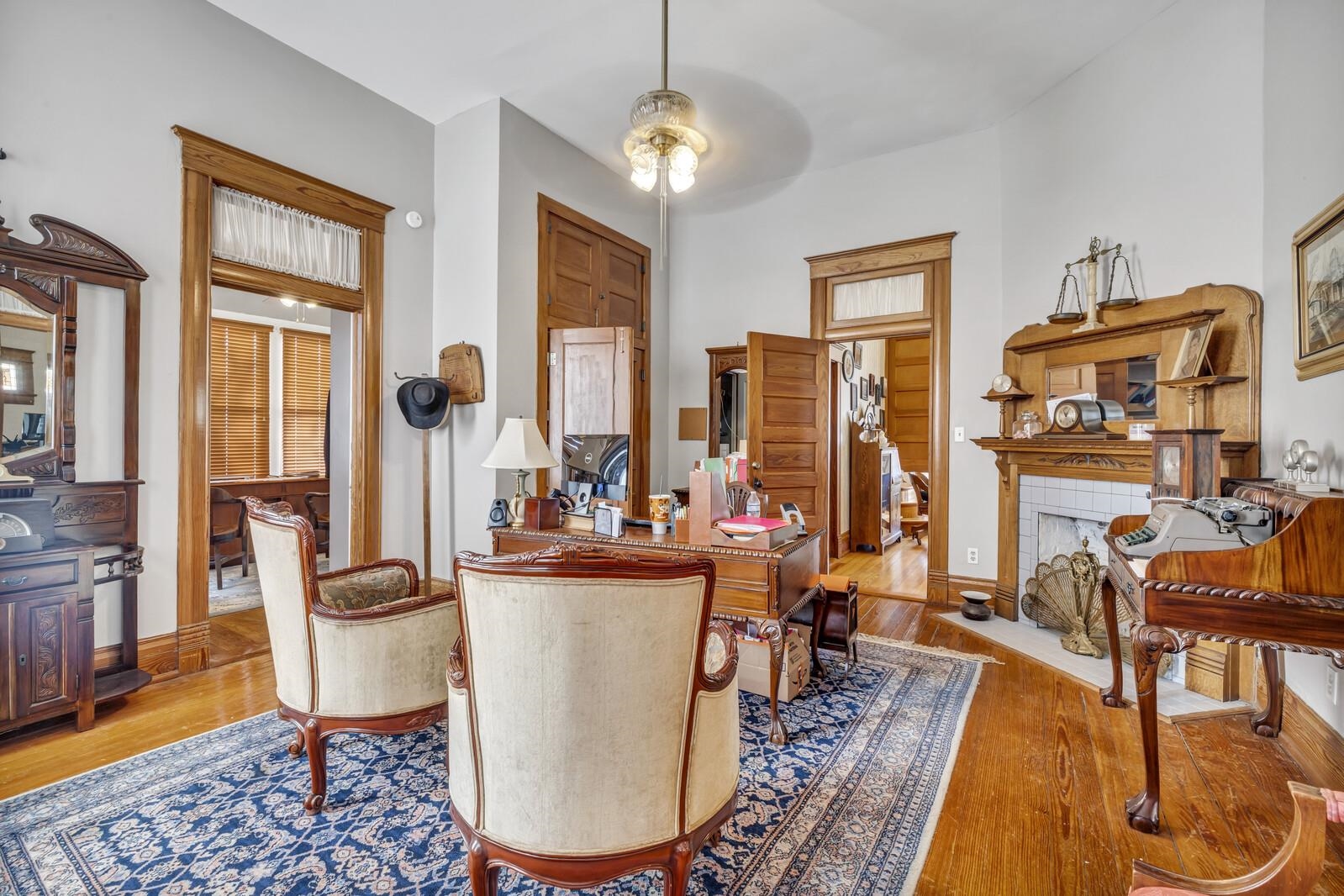 606 S Key Avenue Property Photo 19