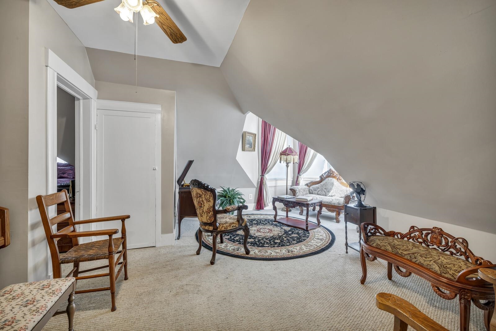 606 S Key Avenue Property Photo 25