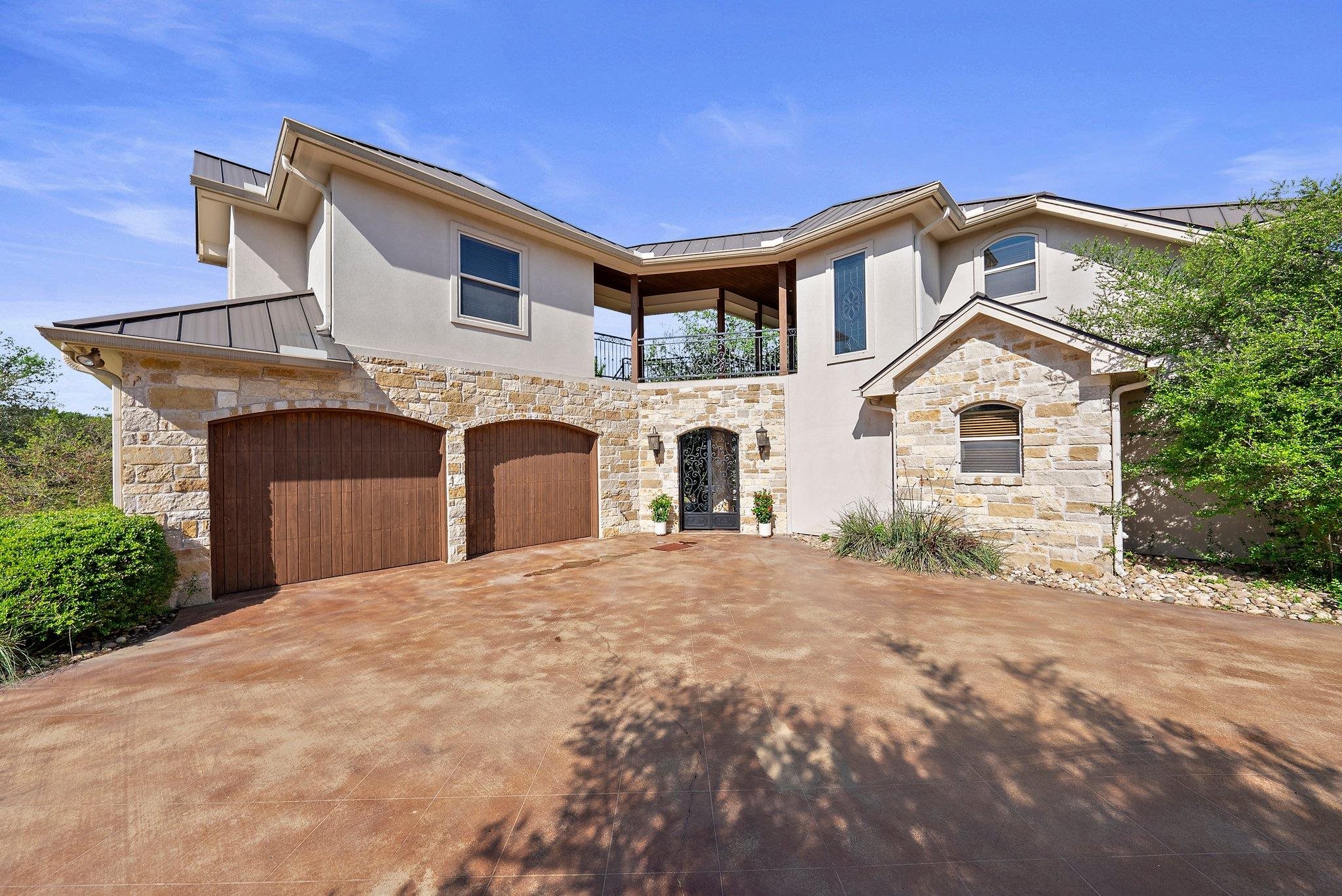 304 Hi Ridge Property Photo 4