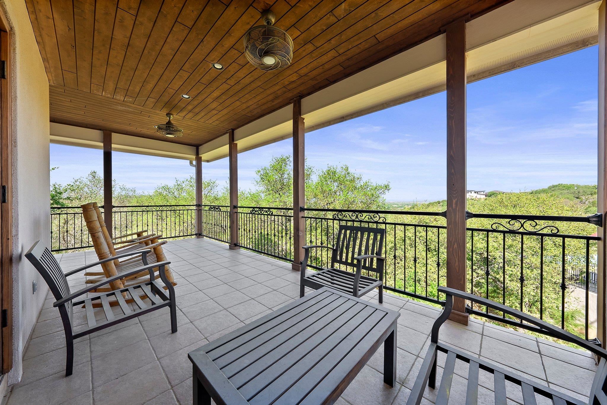304 Hi Ridge Property Photo 12