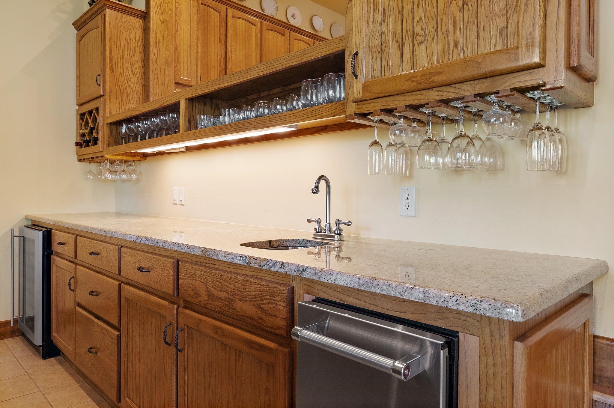 304 Hi Ridge Property Photo 19