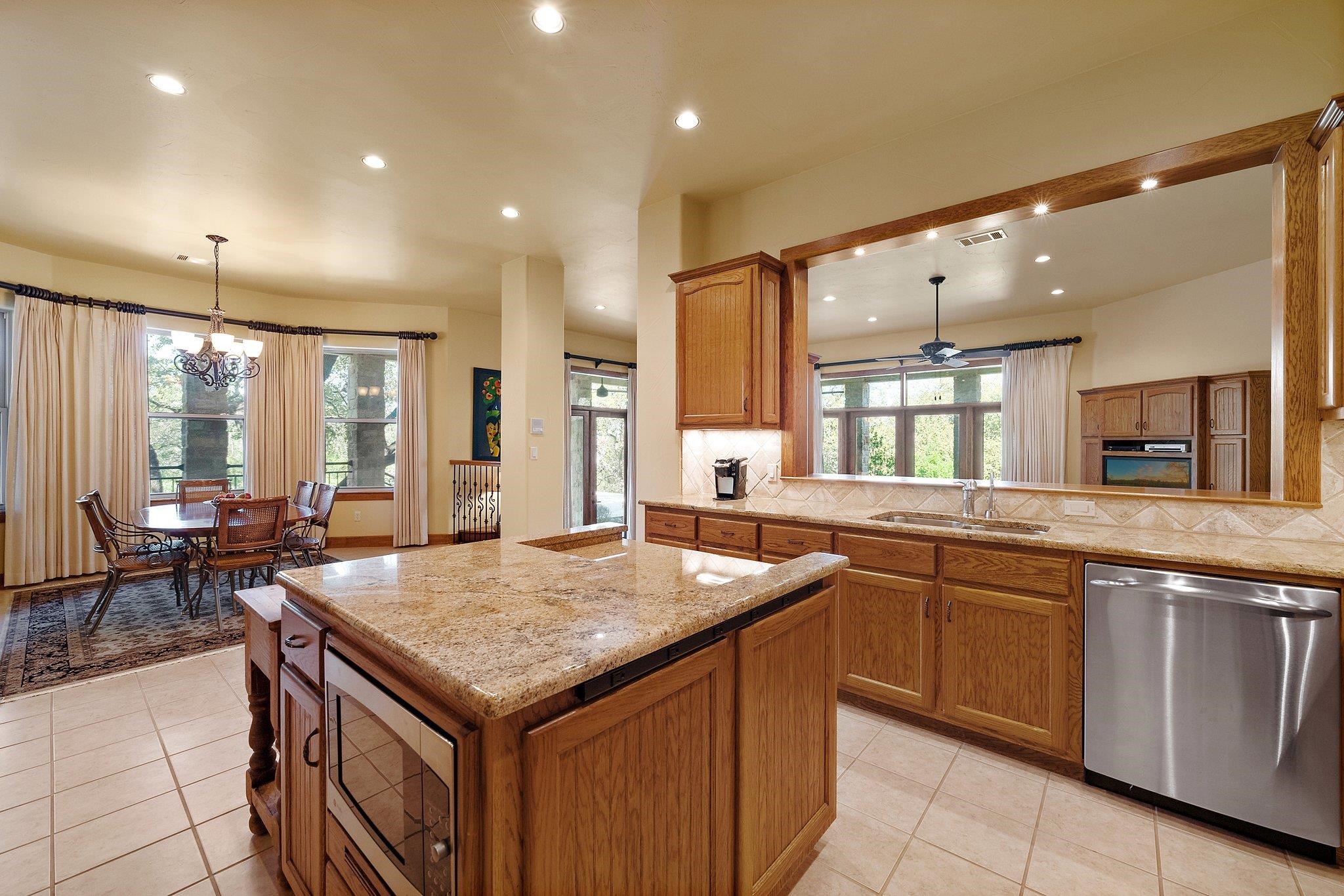 304 Hi Ridge Property Photo 21