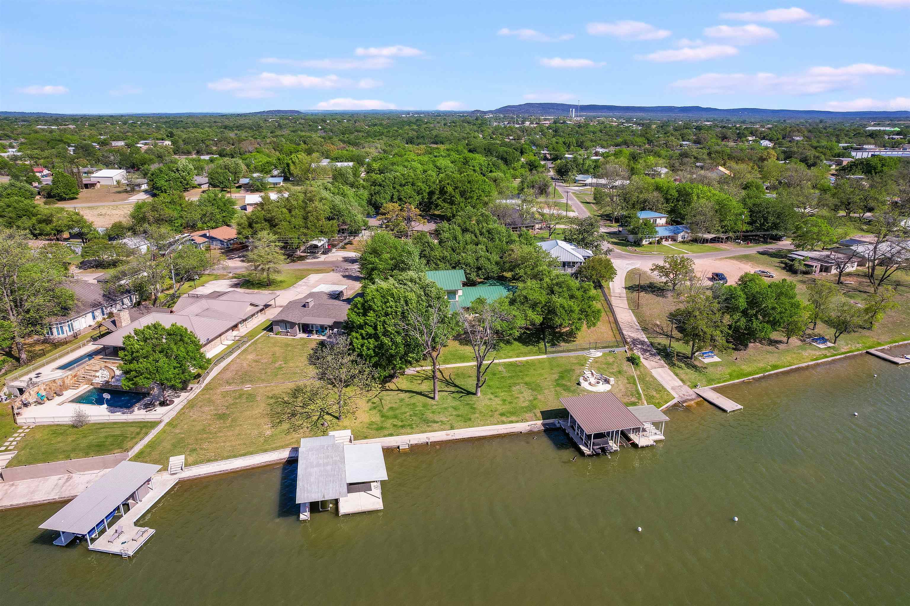 1704 Bluebonnet Property Photo 26