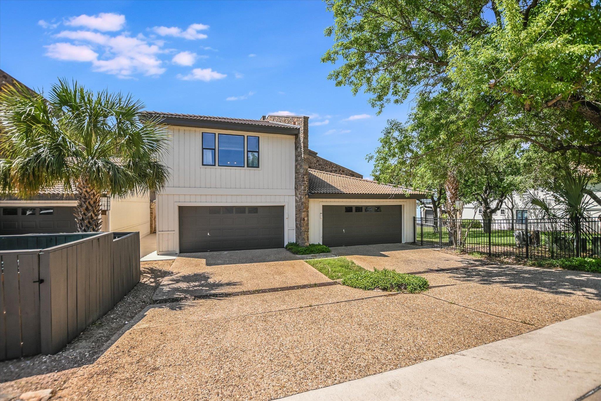 402 Island Drive Property Photo