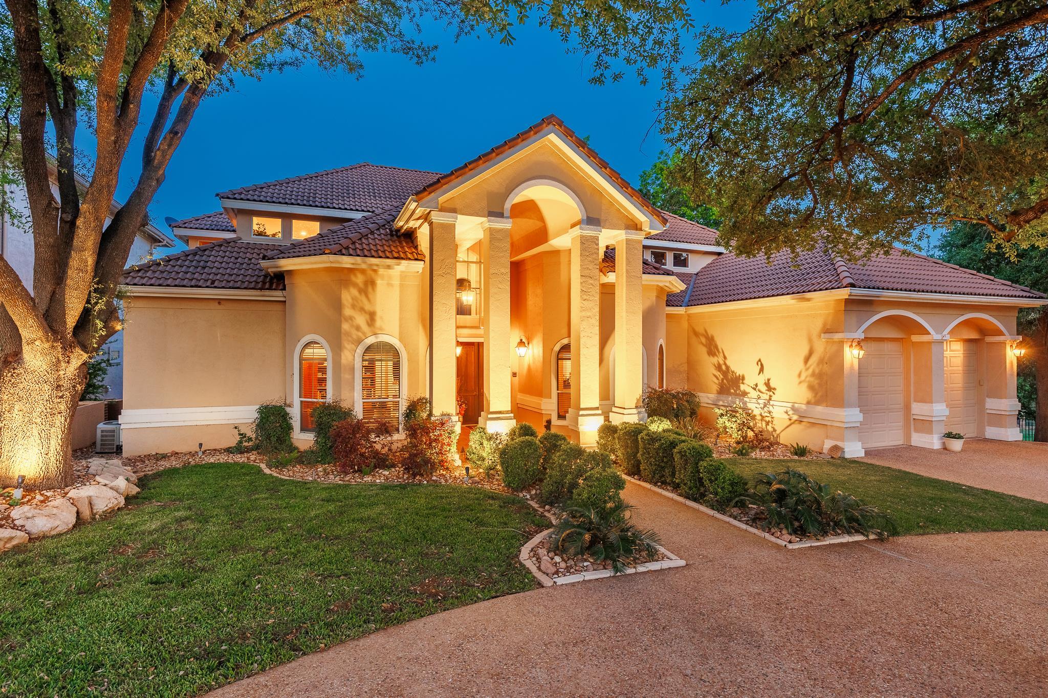 1015 Mountain Leather Property Photo