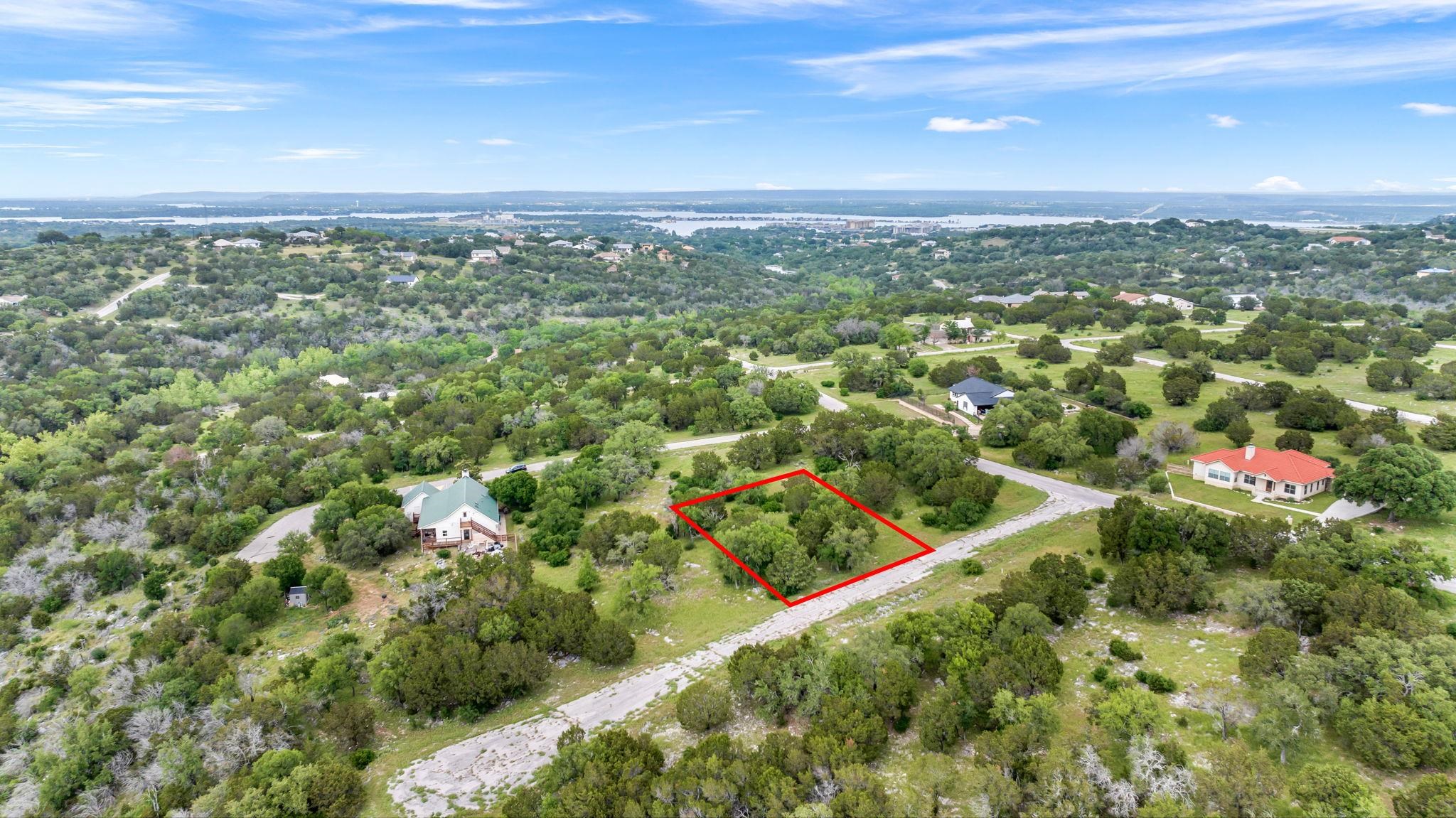 White Tail Run Property Photo 1