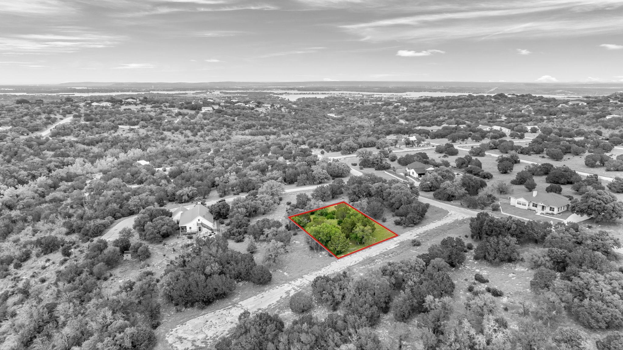 White Tail Run Property Photo 11