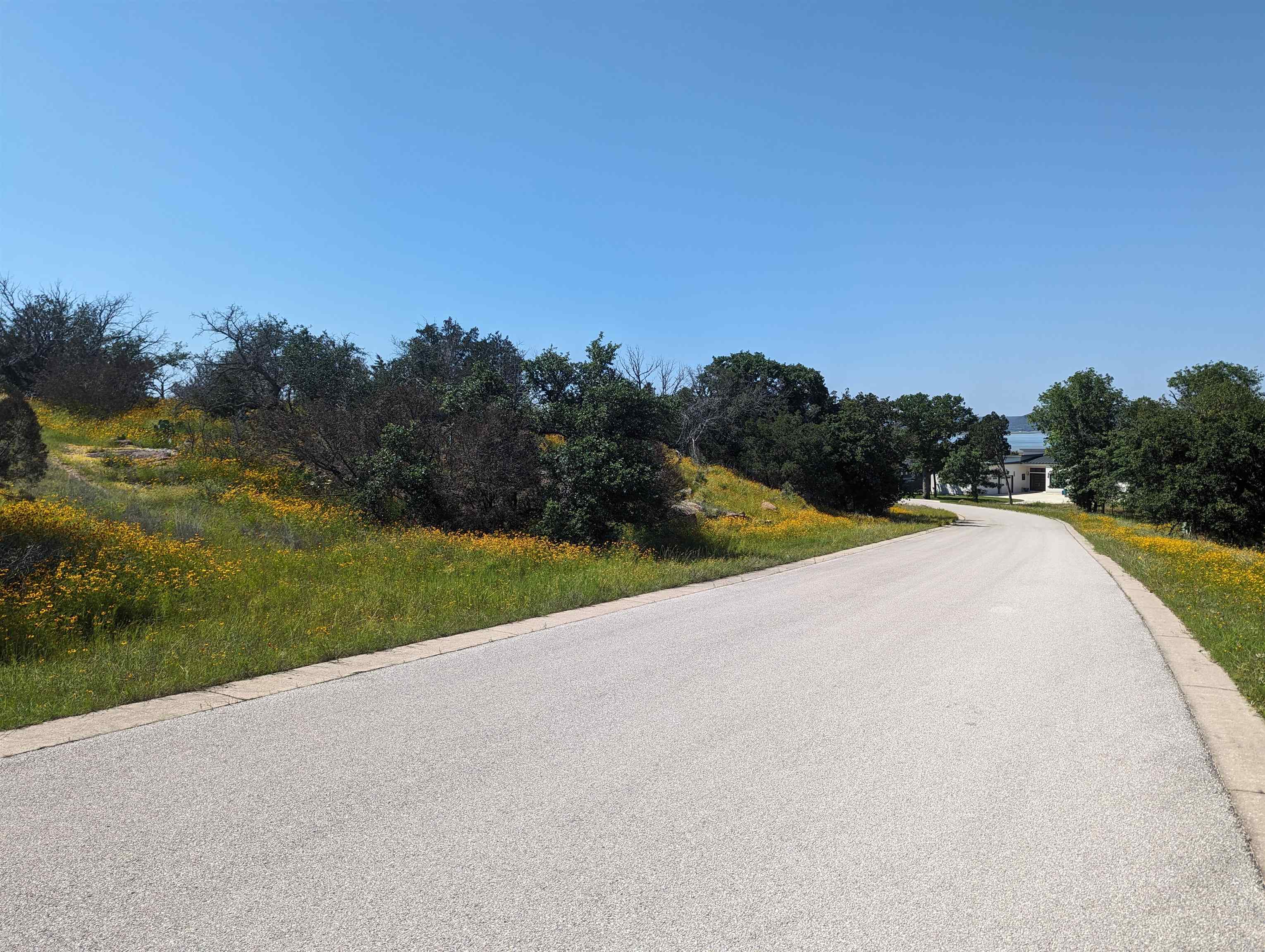 Xxxx Peninsula Drive Property Photo 5