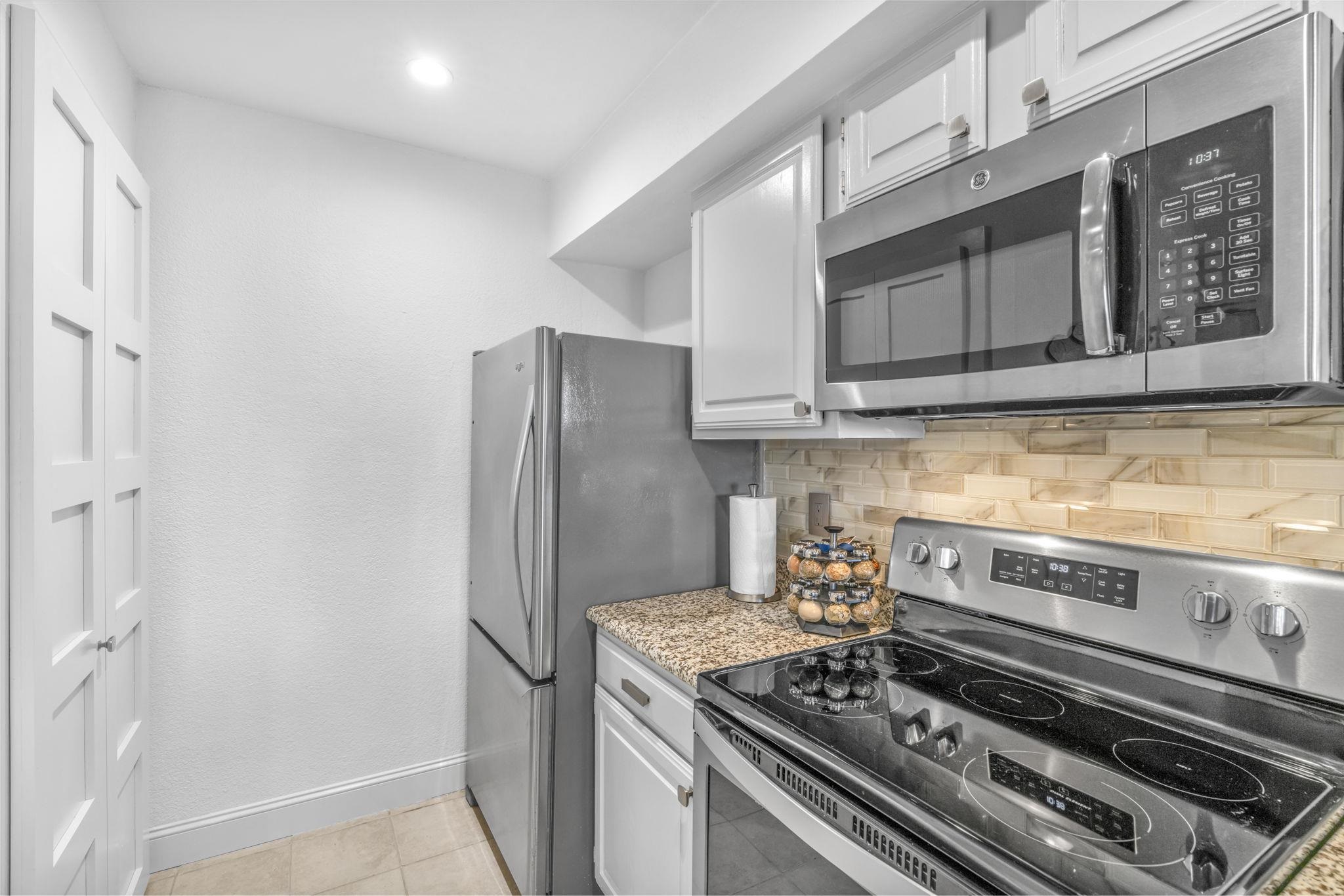 509 Short Circuit Property Photo 6