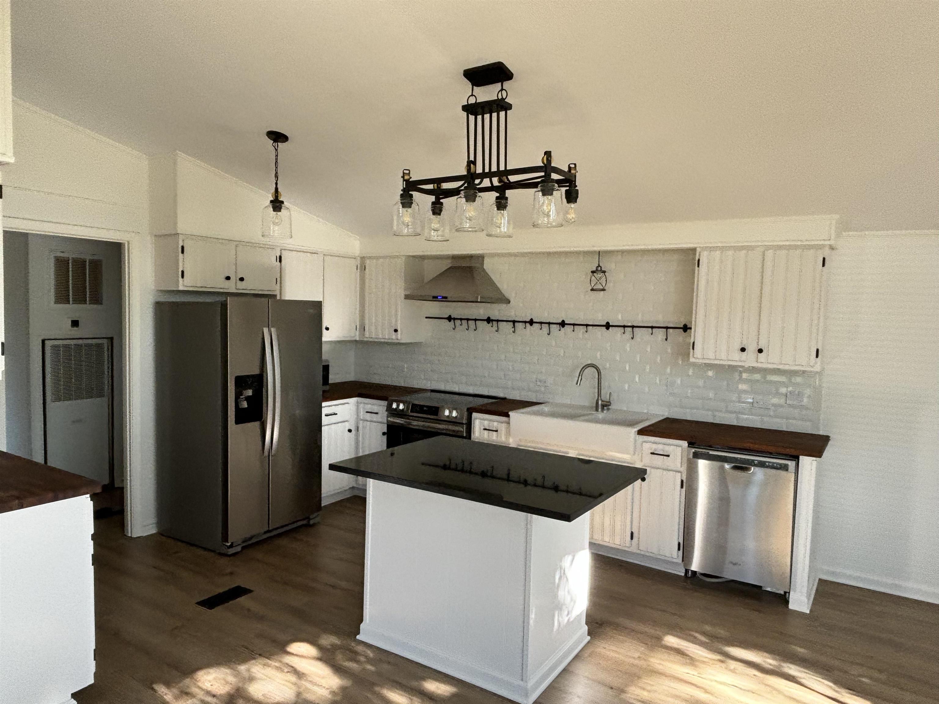 2601 Quail Creek Loop Property Photo 3