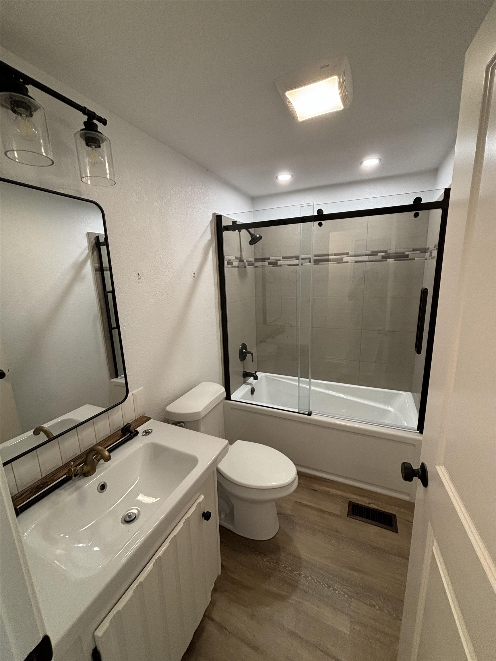 2601 Quail Creek Loop Property Photo 4