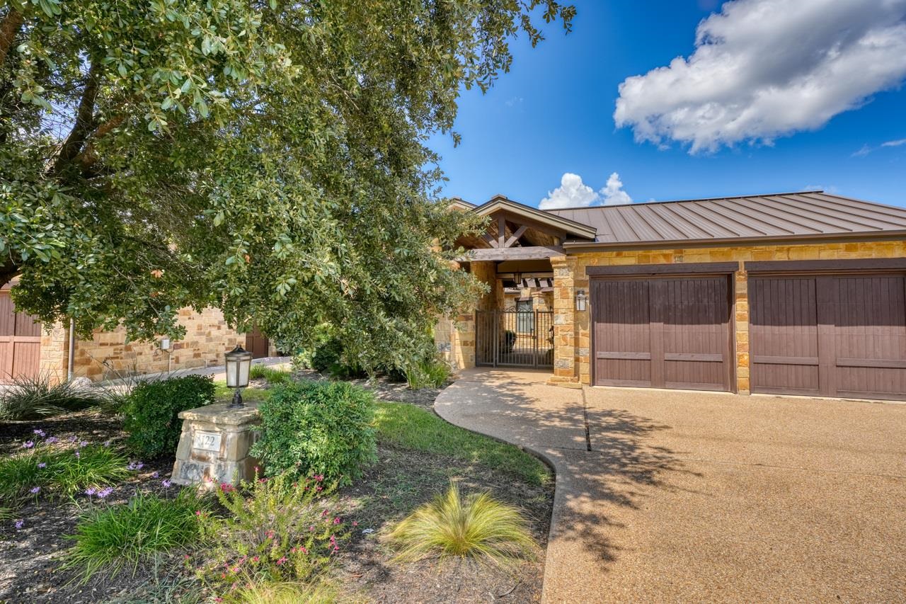 122 Azalea Loop Property Photo 3