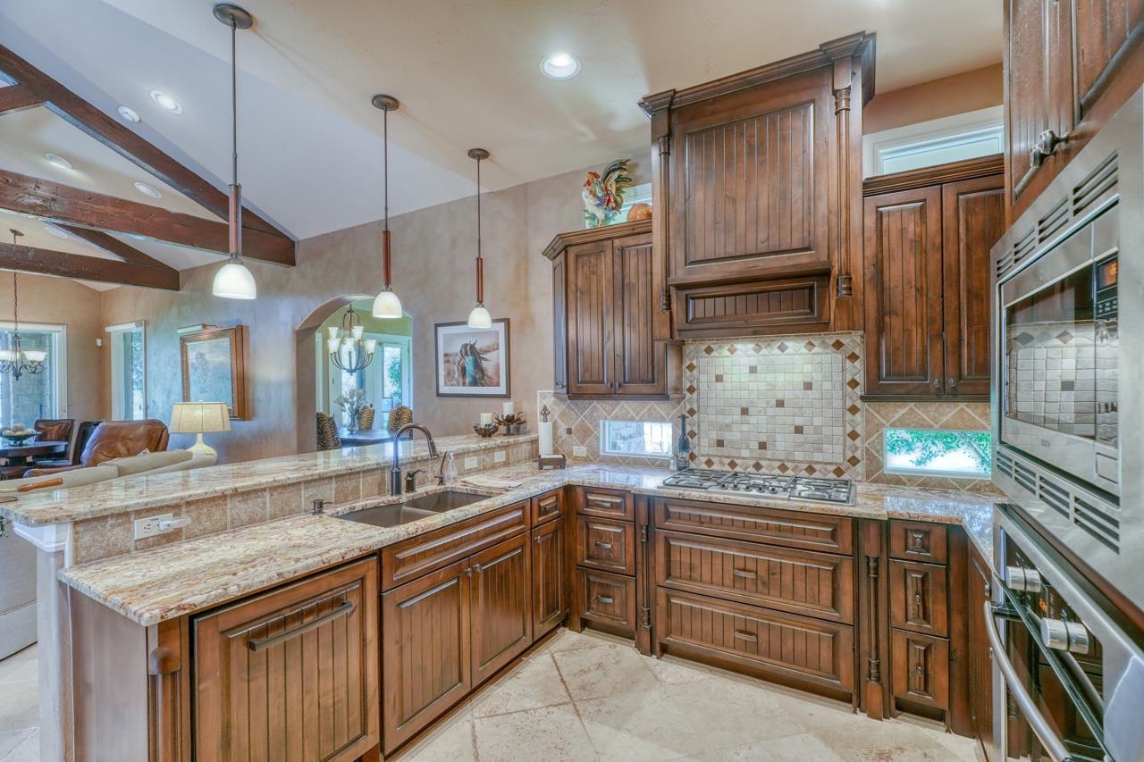 122 Azalea Loop Property Photo 12