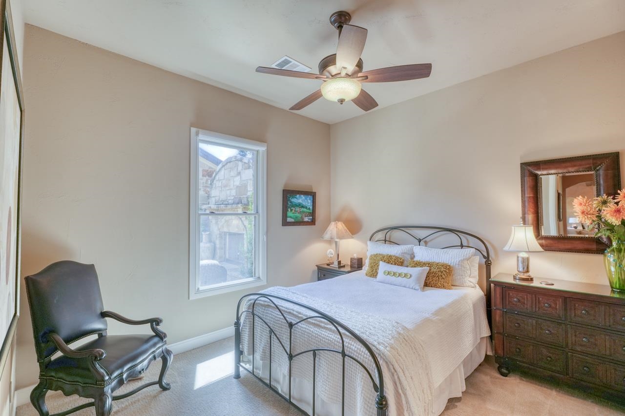 122 Azalea Loop Property Photo 18