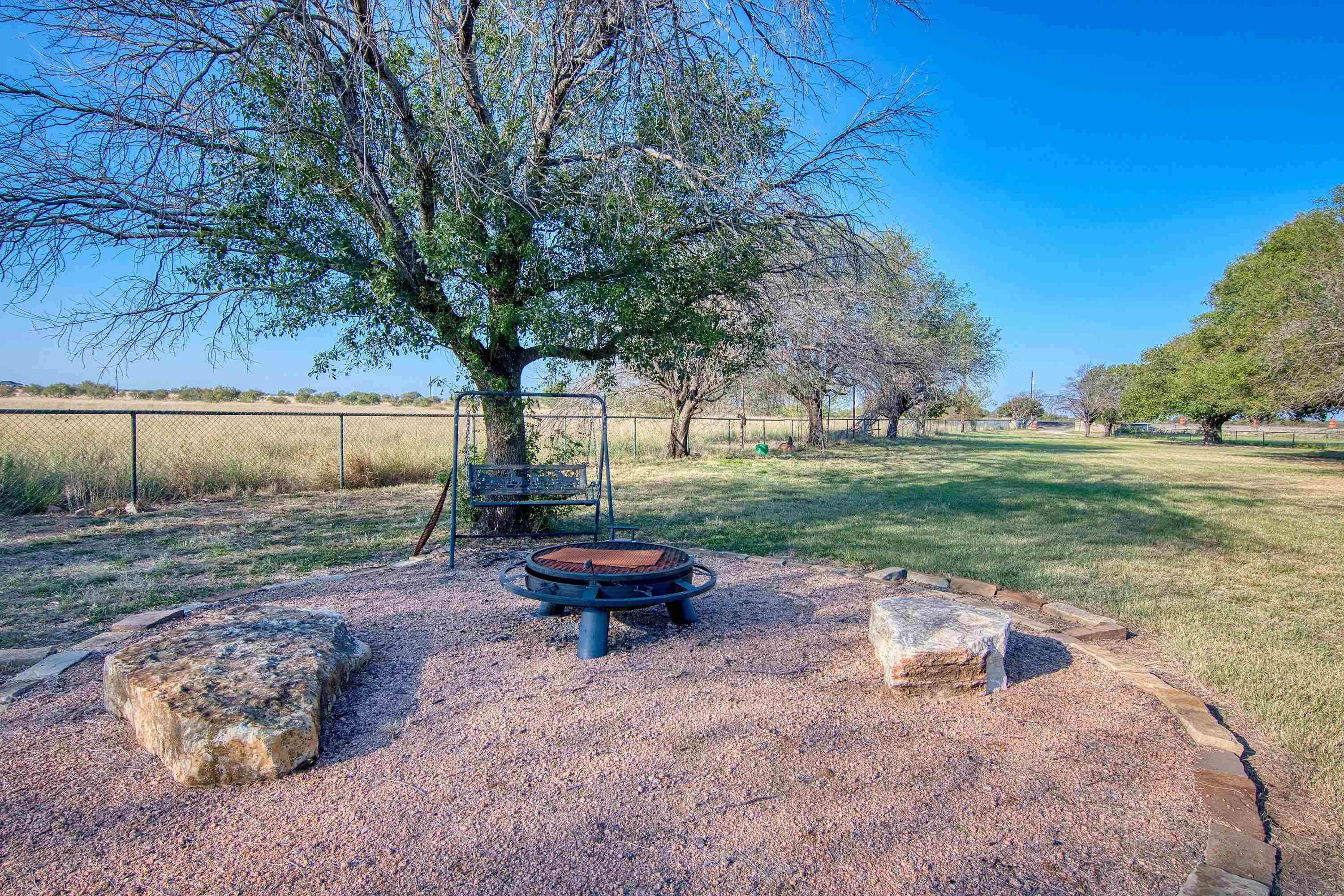 2834 N Highway 16 Highway Property Photo 14