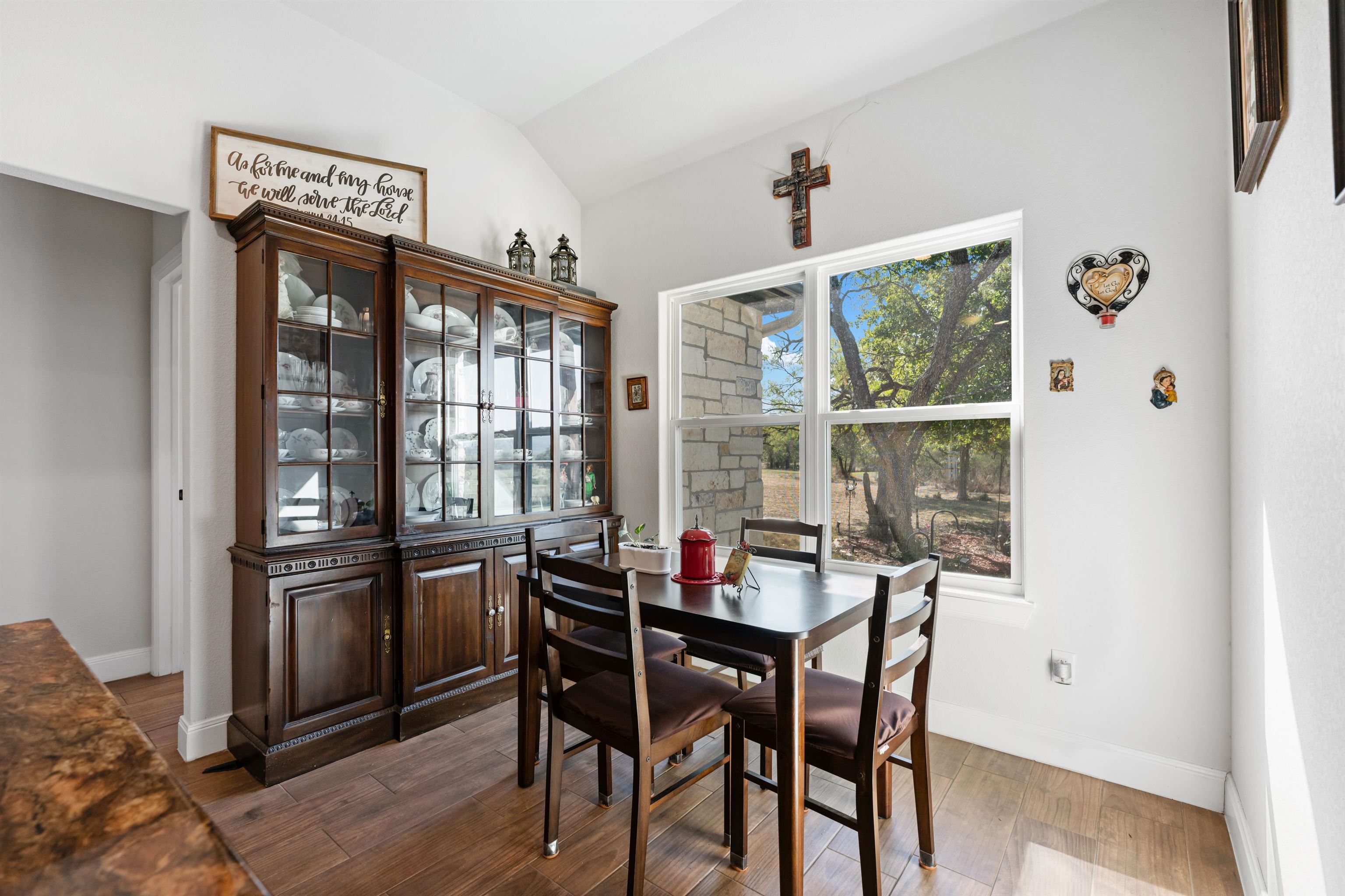 106 Chaumont Property Photo 13