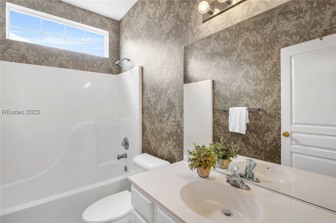 8 Wainwright Drive Property Photo 20