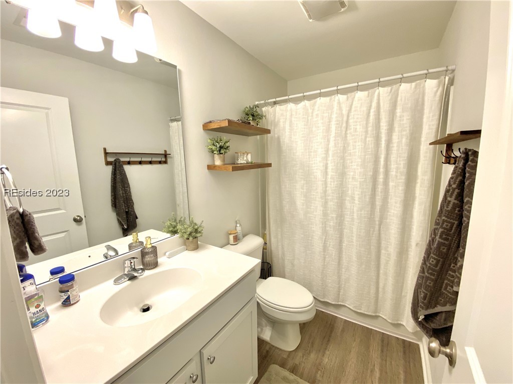 1031 Innovation S Drive Property Photo 14