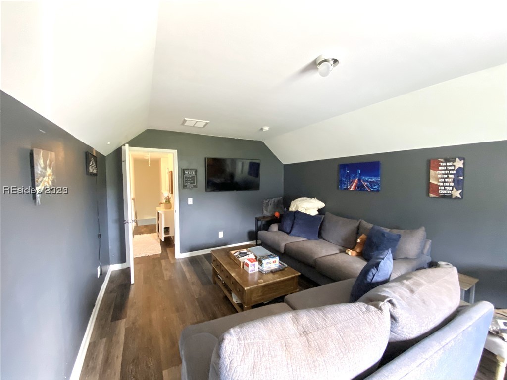 1031 Innovation S Drive Property Photo 17