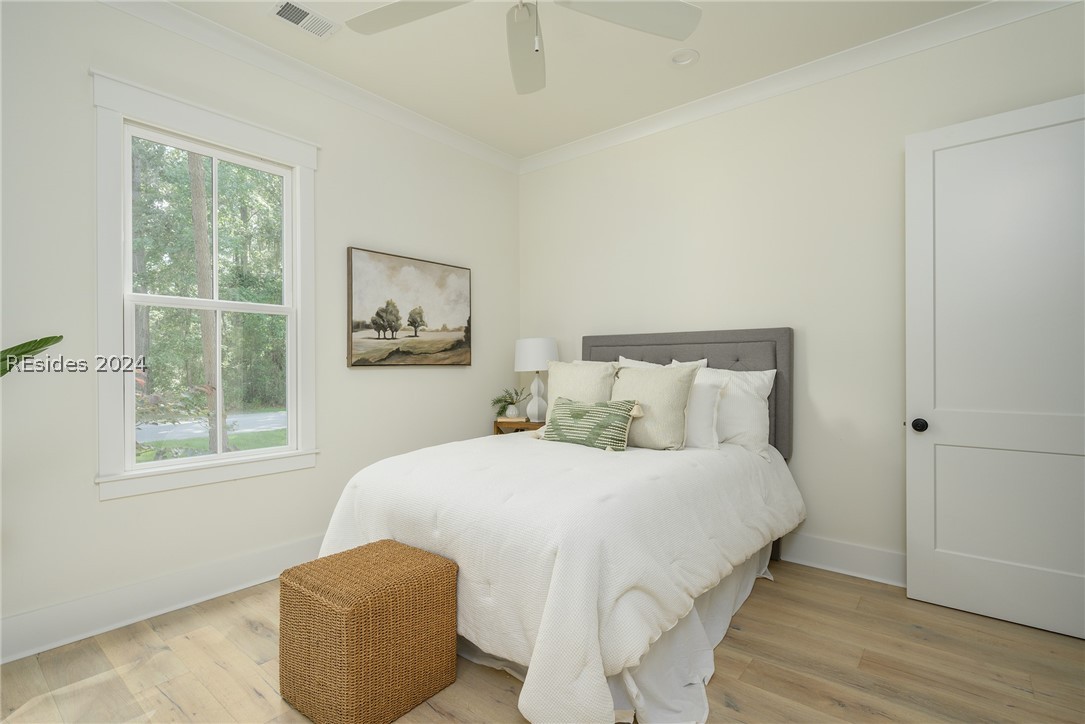 10 Dolphin Lane Property Photo 36