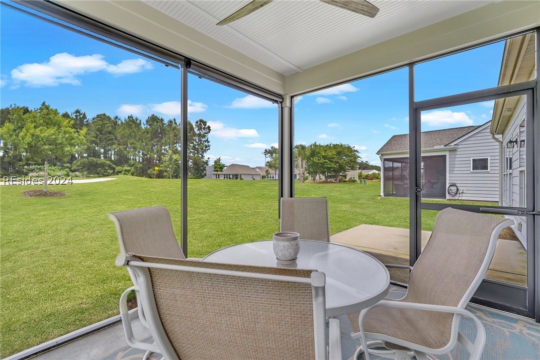 249 Canterbury Court Property Photo 44