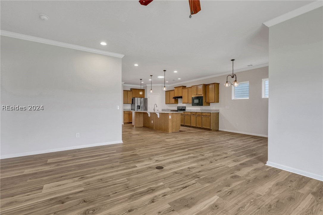 555 Promenade Lane Property Photo 12
