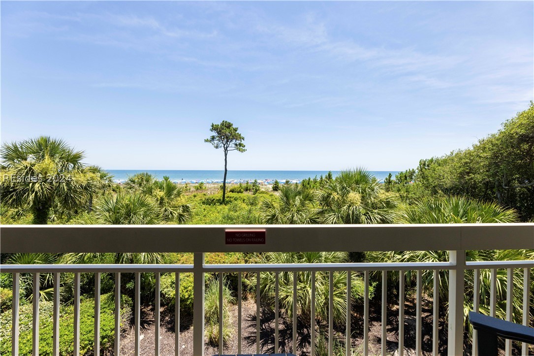4 Forest Beach N Drive 210 Property Photo 5