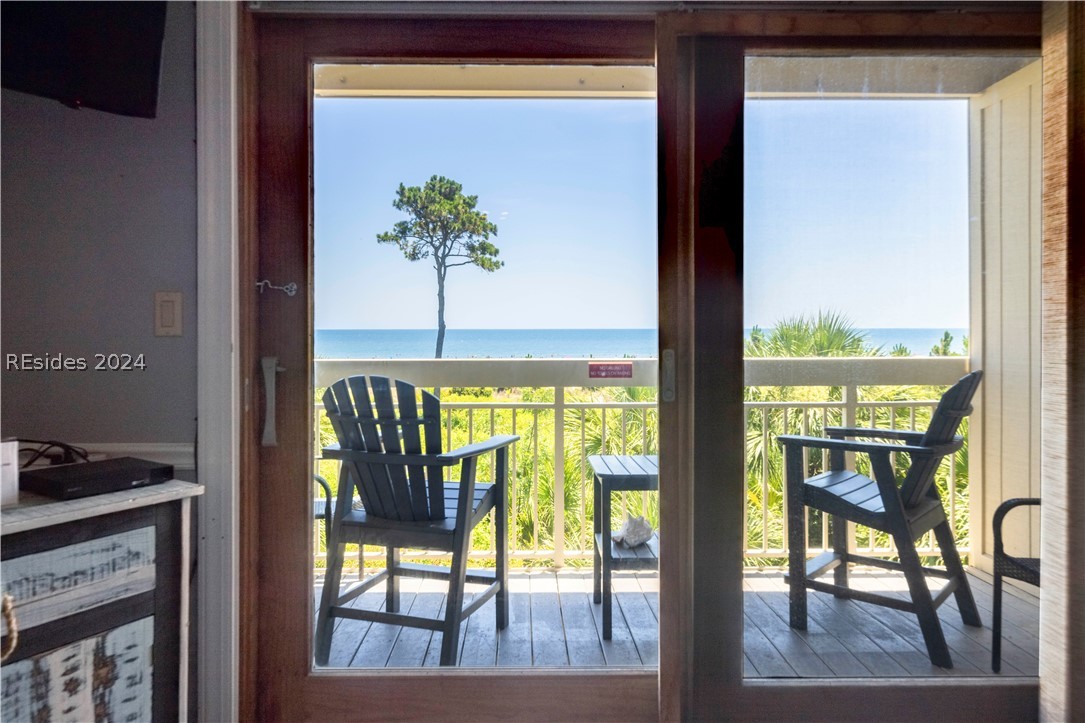 4 Forest Beach N Drive 210 Property Photo 6