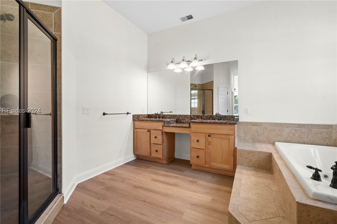 257 Farnsleigh Avenue Property Photo 23