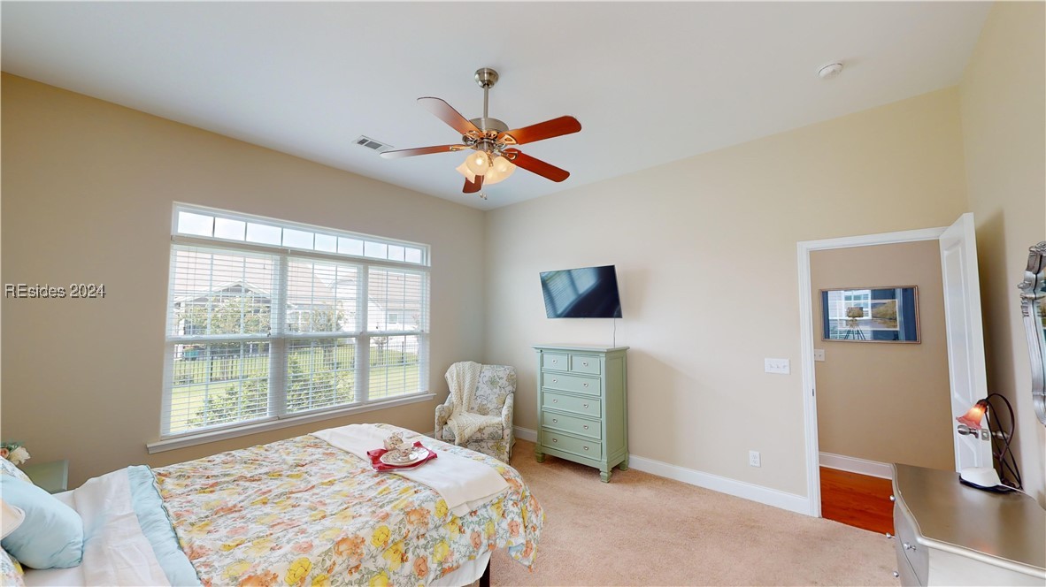 432 White Crescent Circle Property Photo 25